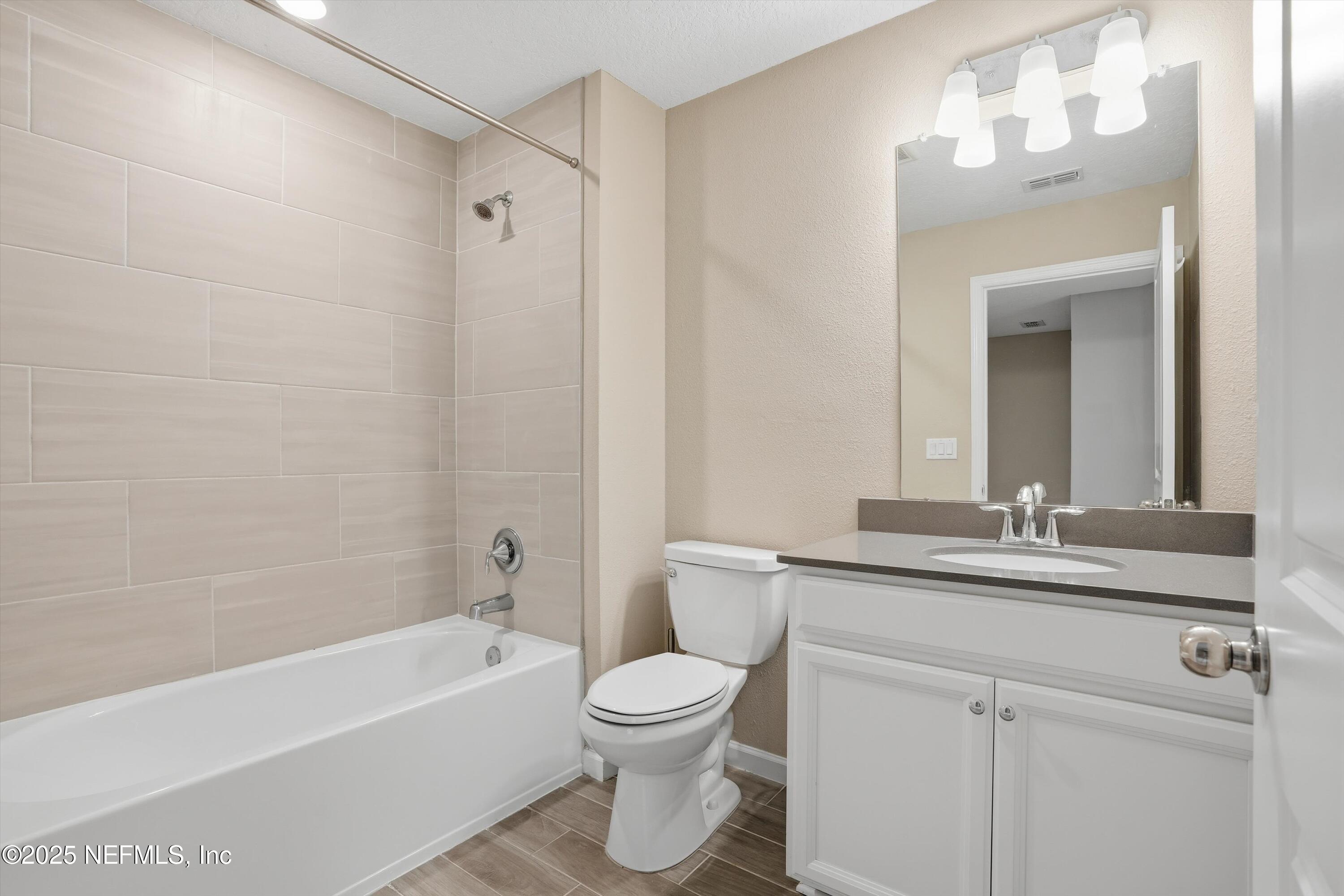 2595 SANDY DUNE Drive