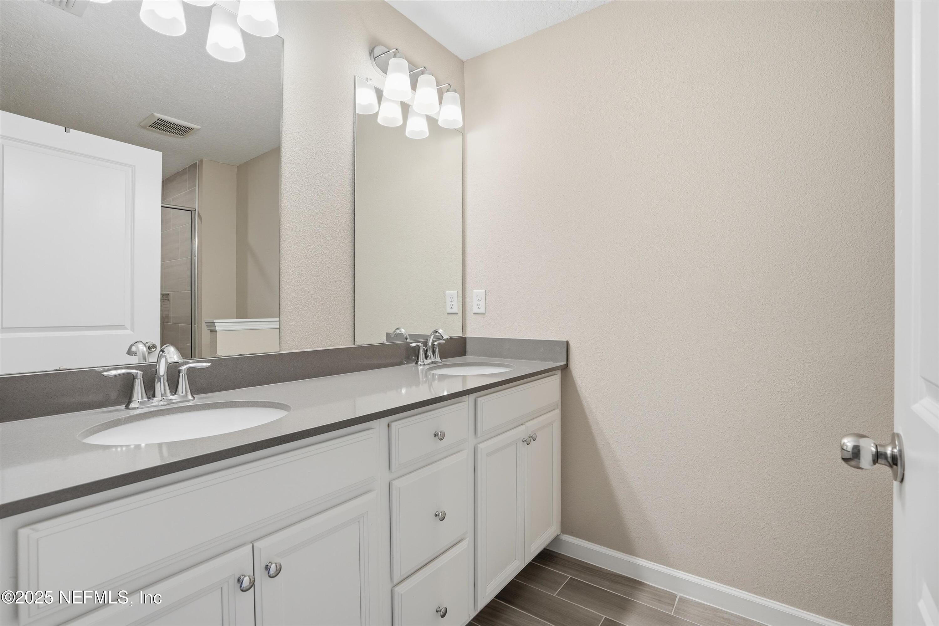 2595 SANDY DUNE Drive