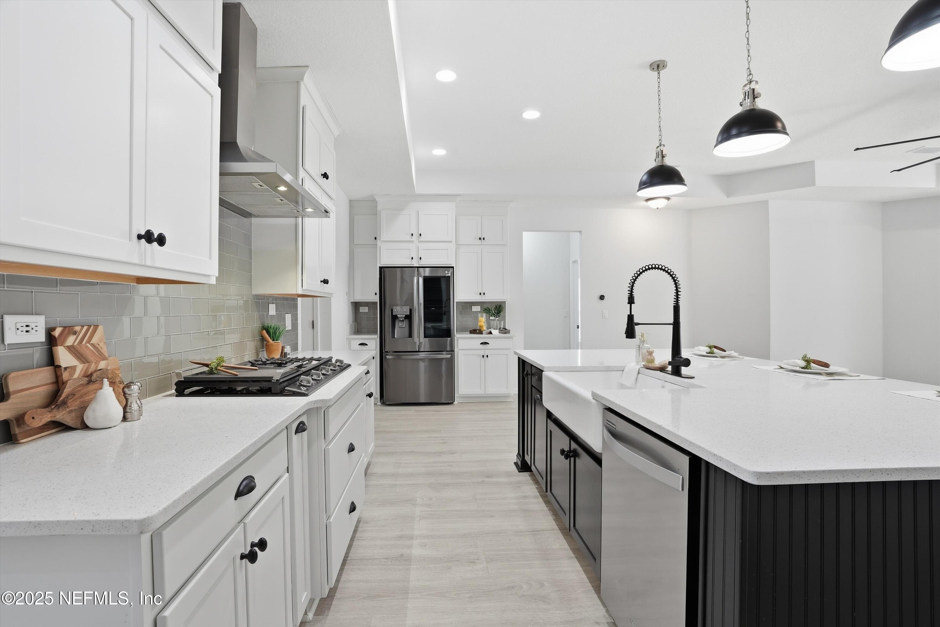 3889 ROYAL PINES Drive