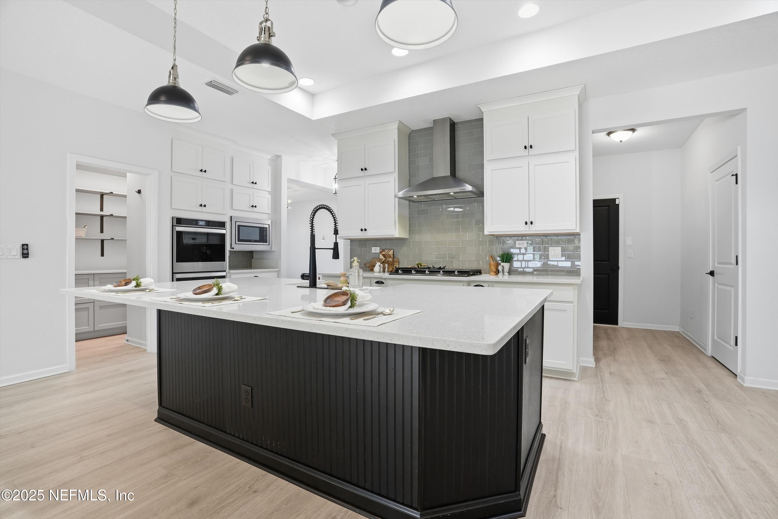 3889 ROYAL PINES Drive