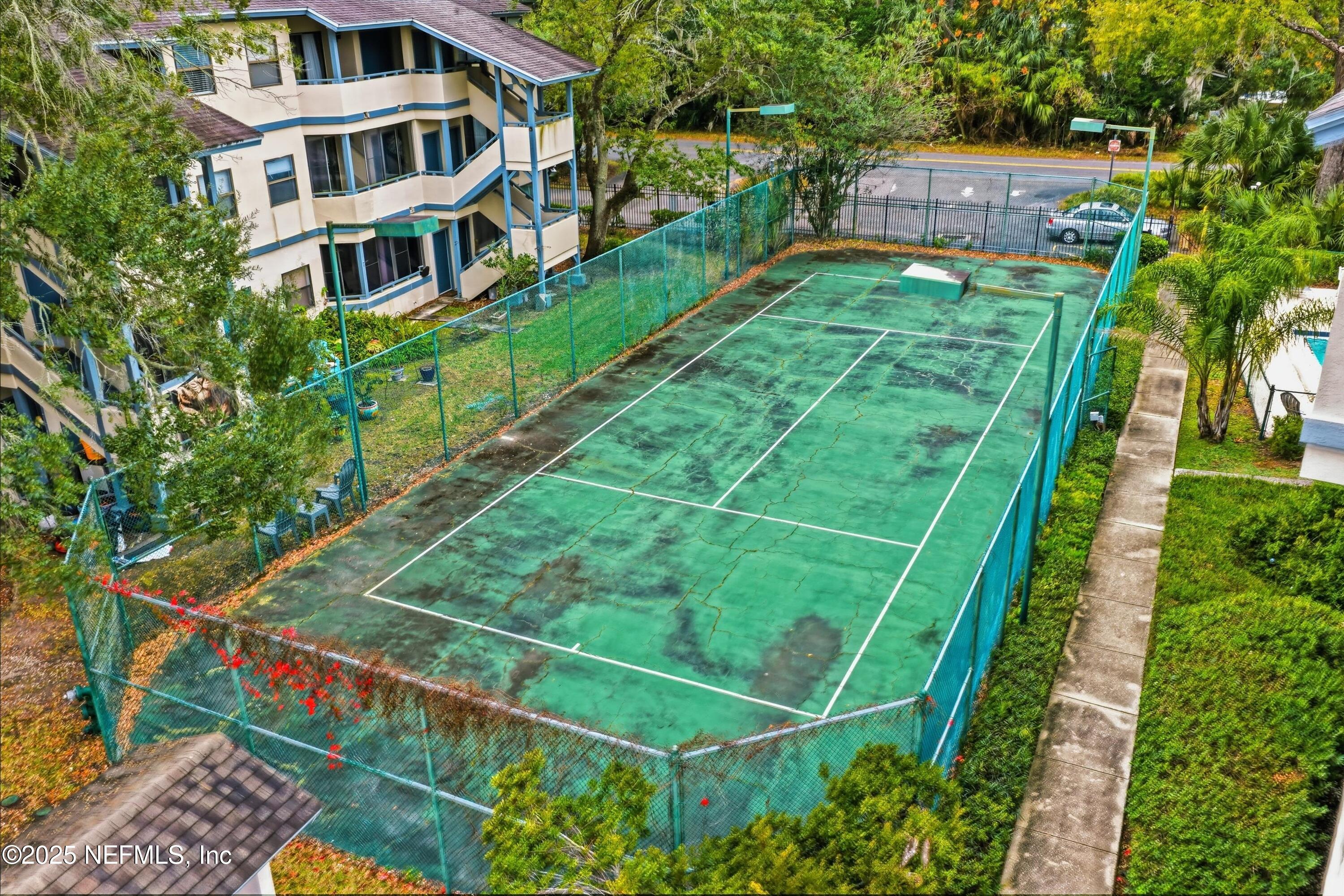 5615 SAN JUAN Avenue 309