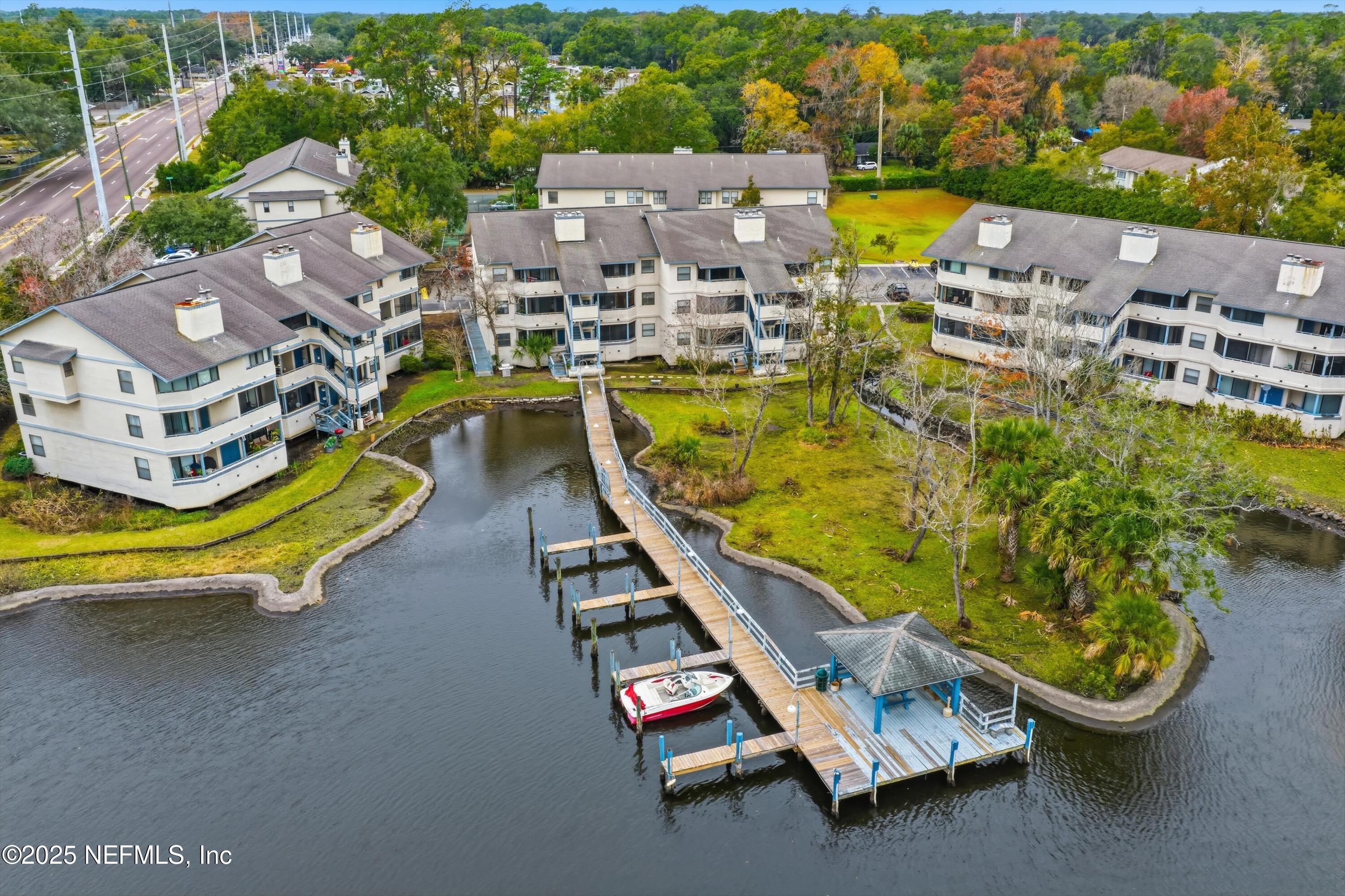 5615 SAN JUAN Avenue 309