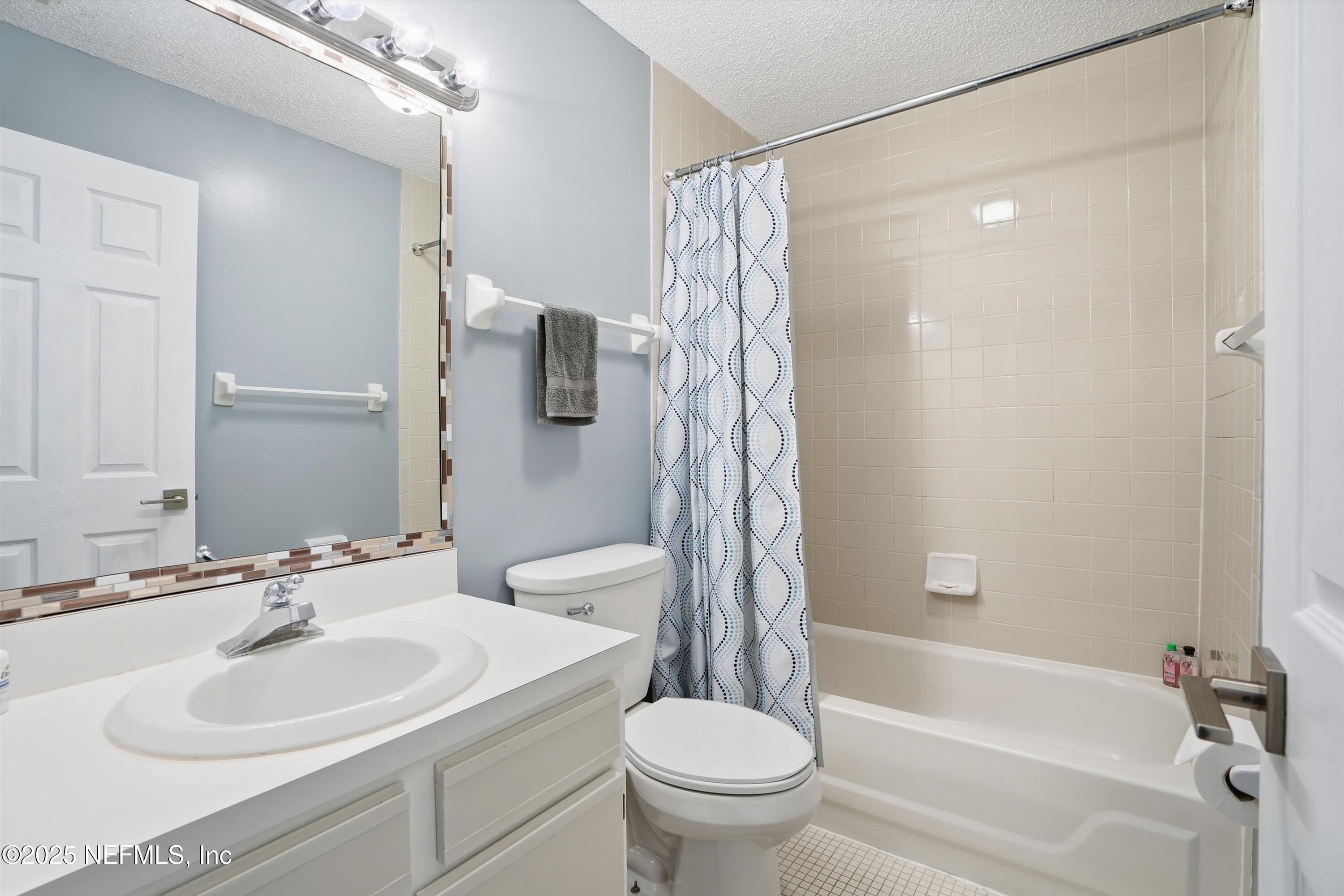 5615 SAN JUAN Avenue 309