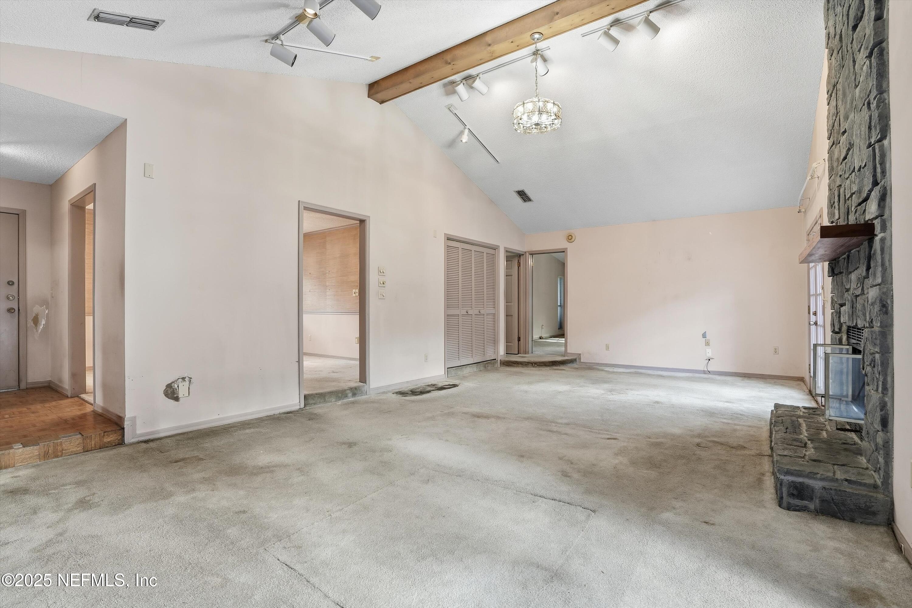 10340 NAKEMA Drive W