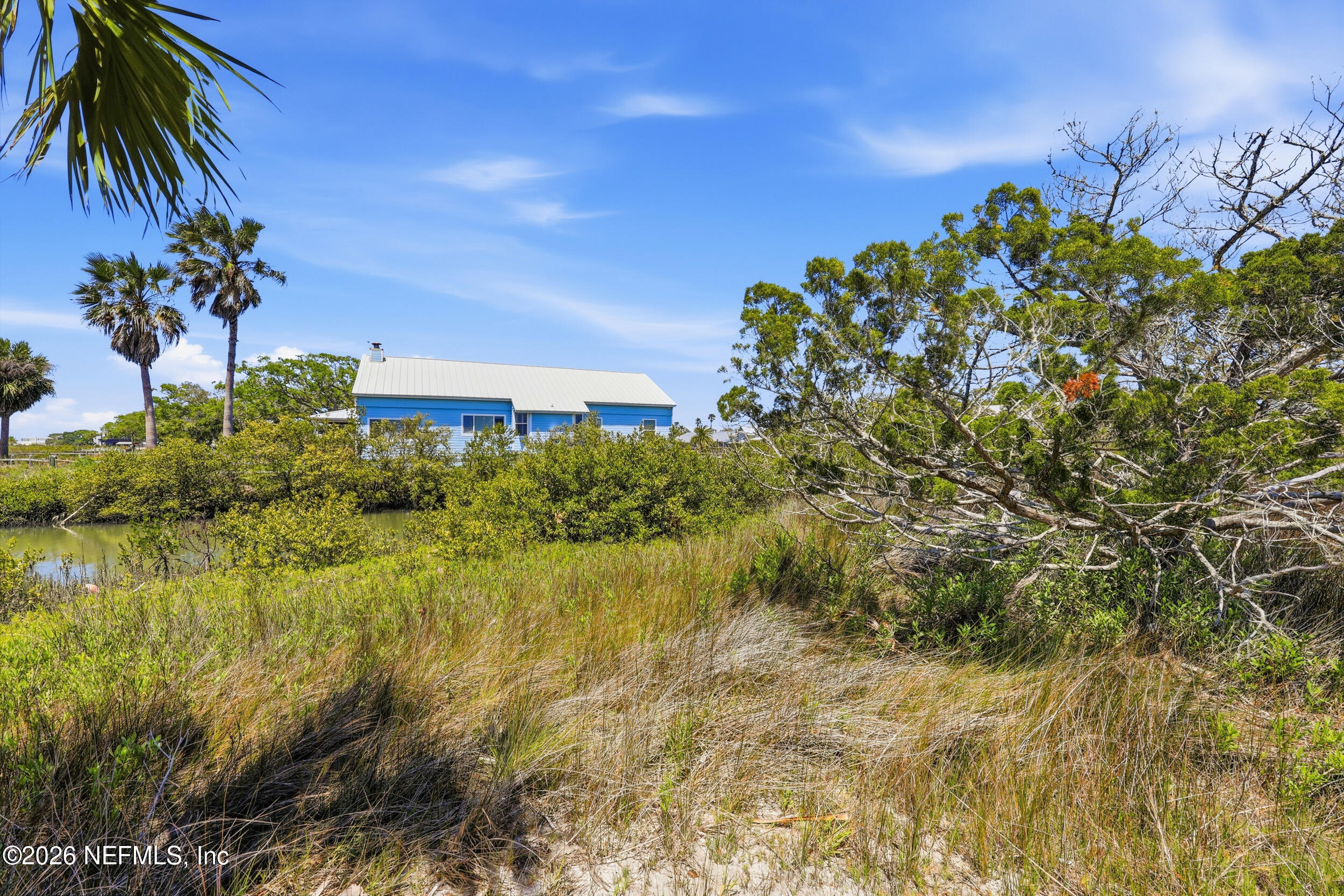 225 N LA CRESCENTA Drive, St. Augustine