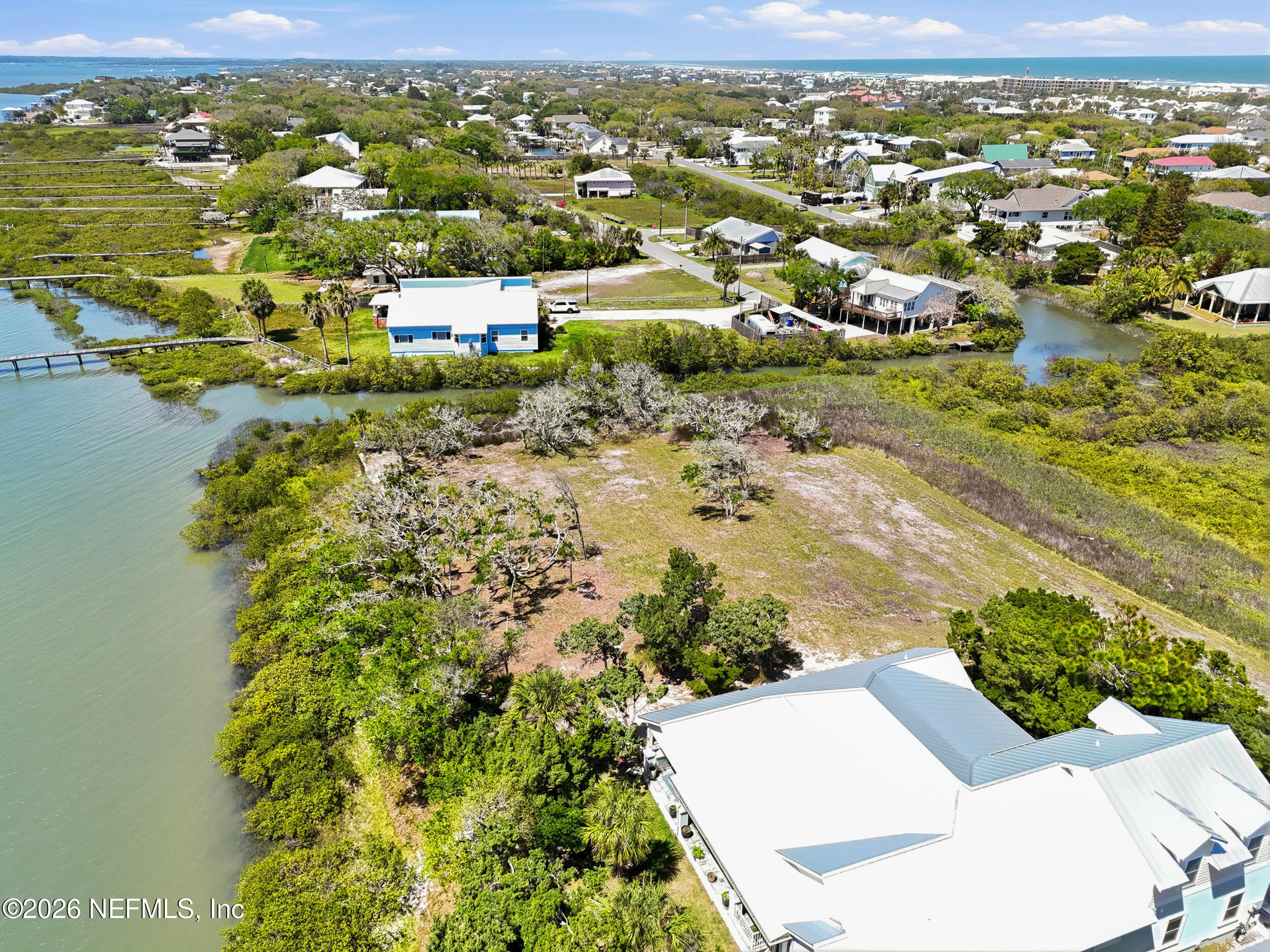 225 N LA CRESCENTA Drive, St. Augustine