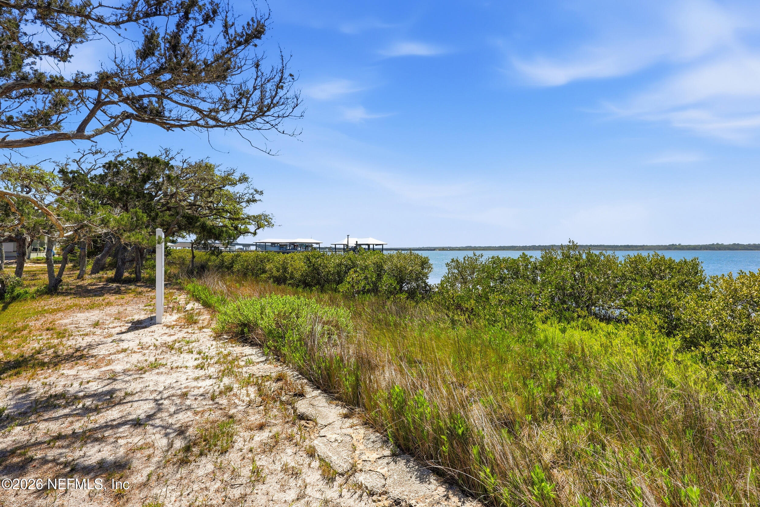 225 N LA CRESCENTA Drive, St. Augustine