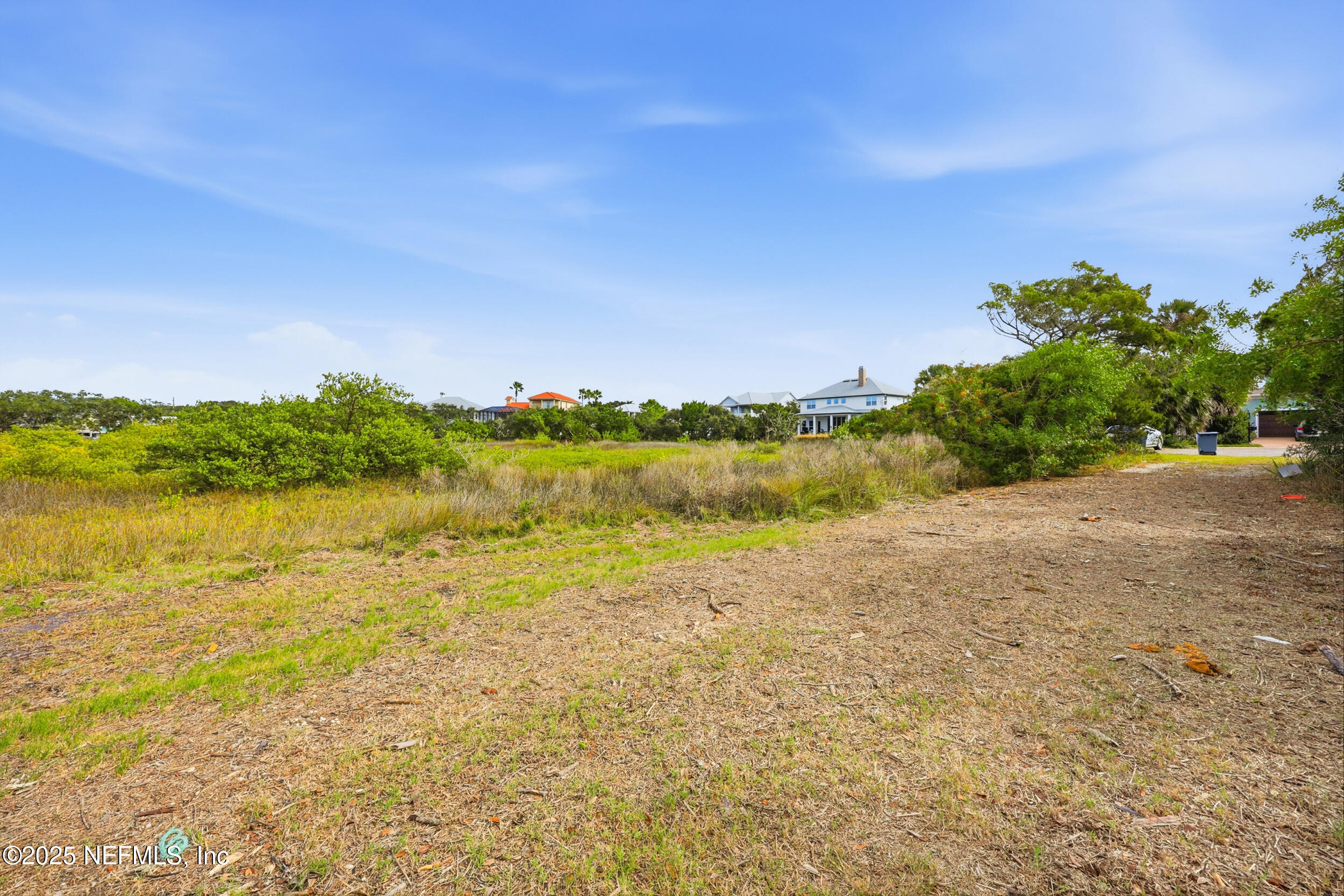 225 N LA CRESCENTA Drive, St. Augustine