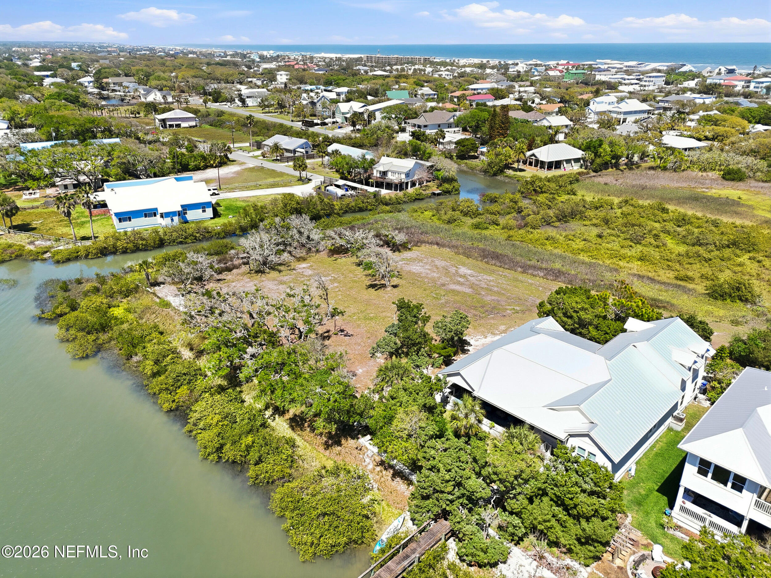 225 N LA CRESCENTA Drive, St. Augustine