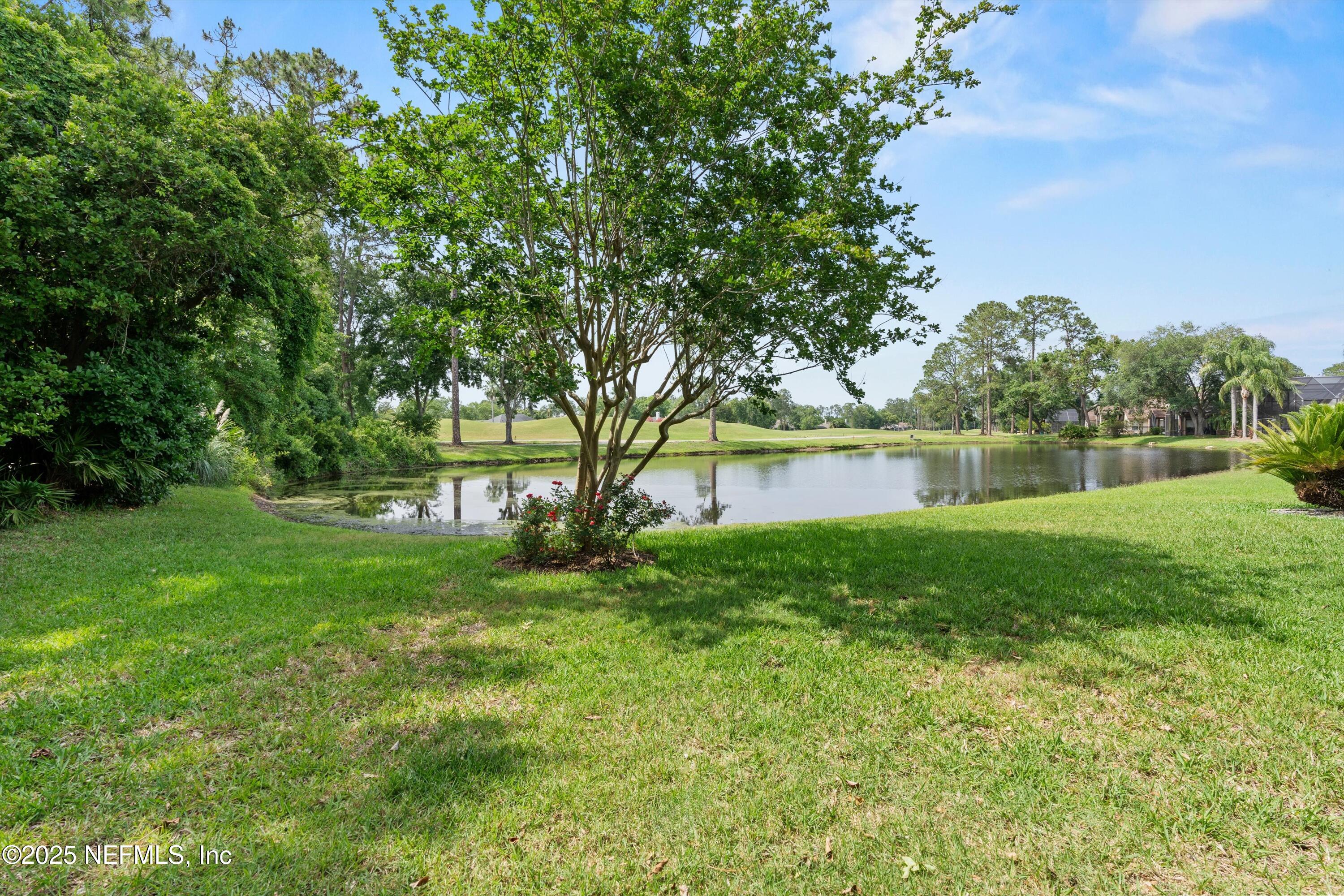 1576 LINKSIDE Drive