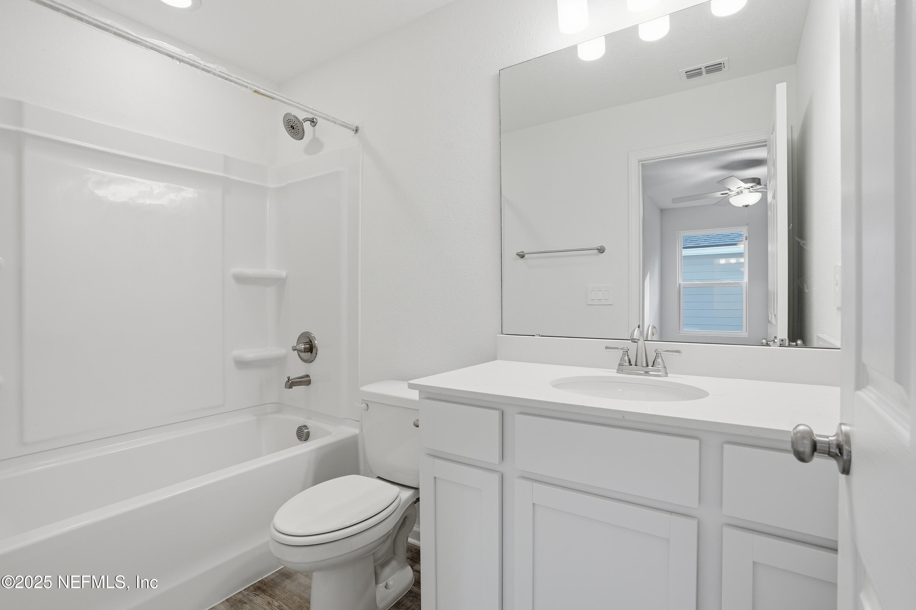 5124 SHENANDOAH Avenue