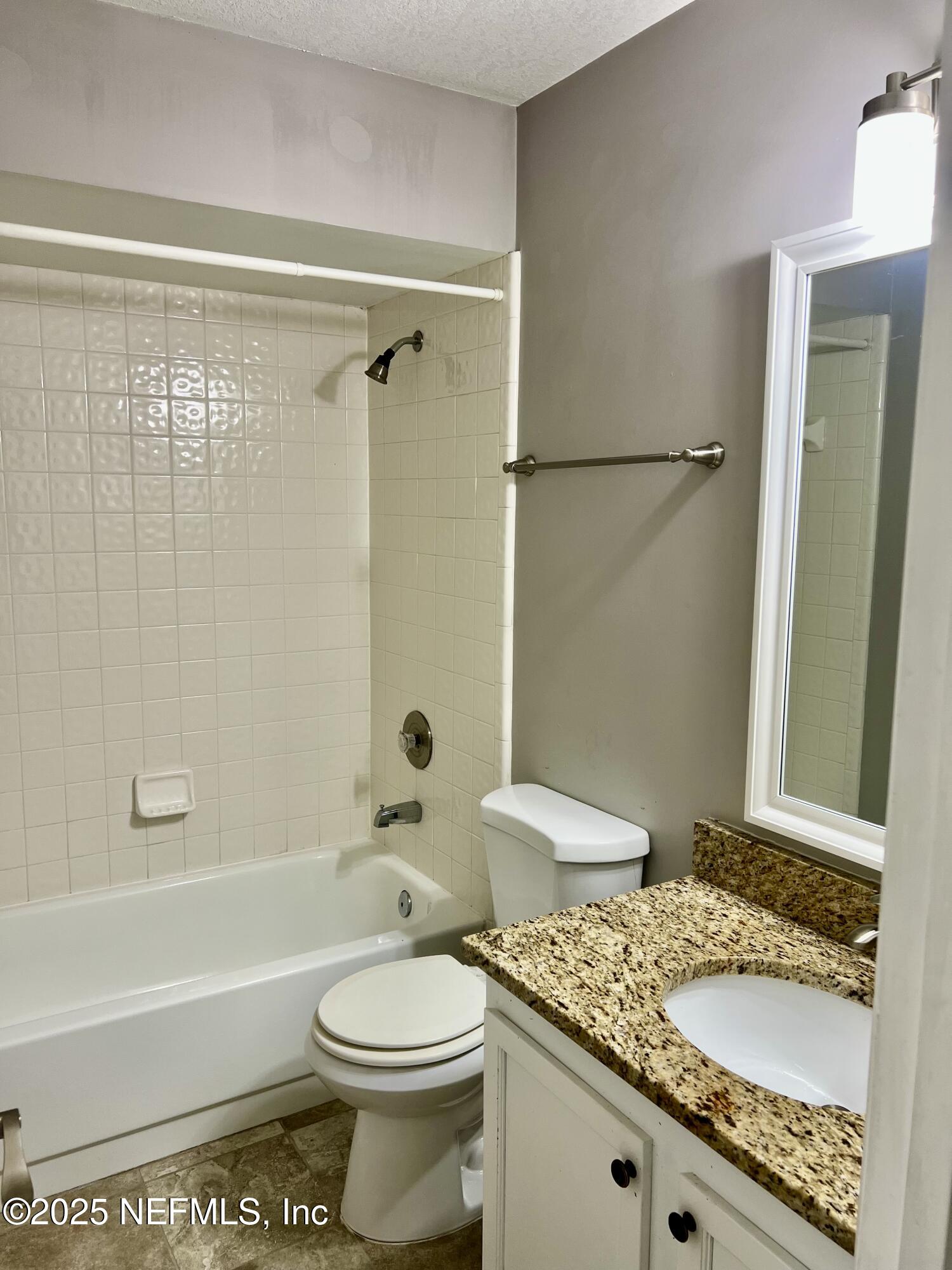 7820 COLLINS RIDGE Boulevard E