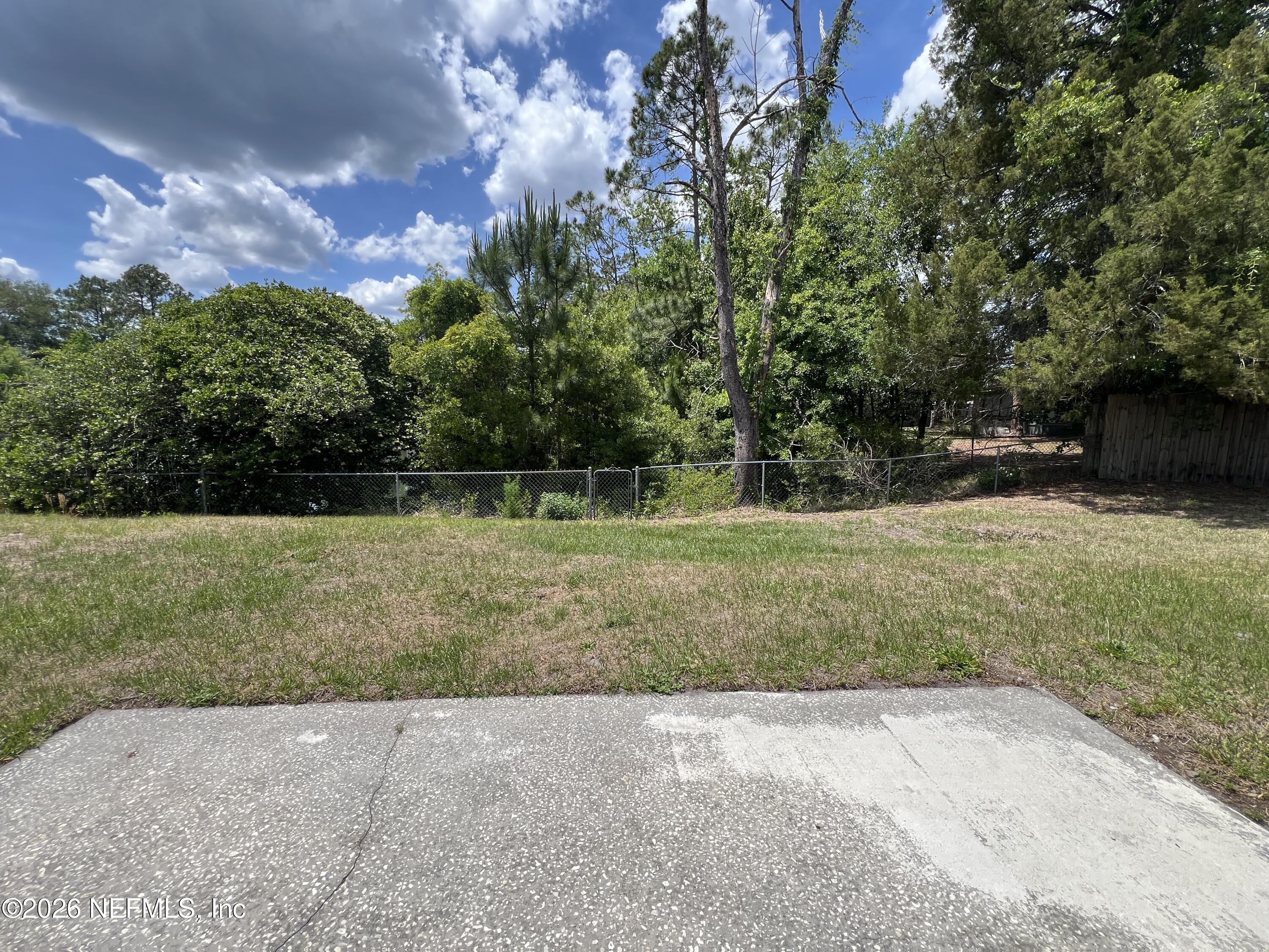 7820 COLLINS RIDGE Boulevard E