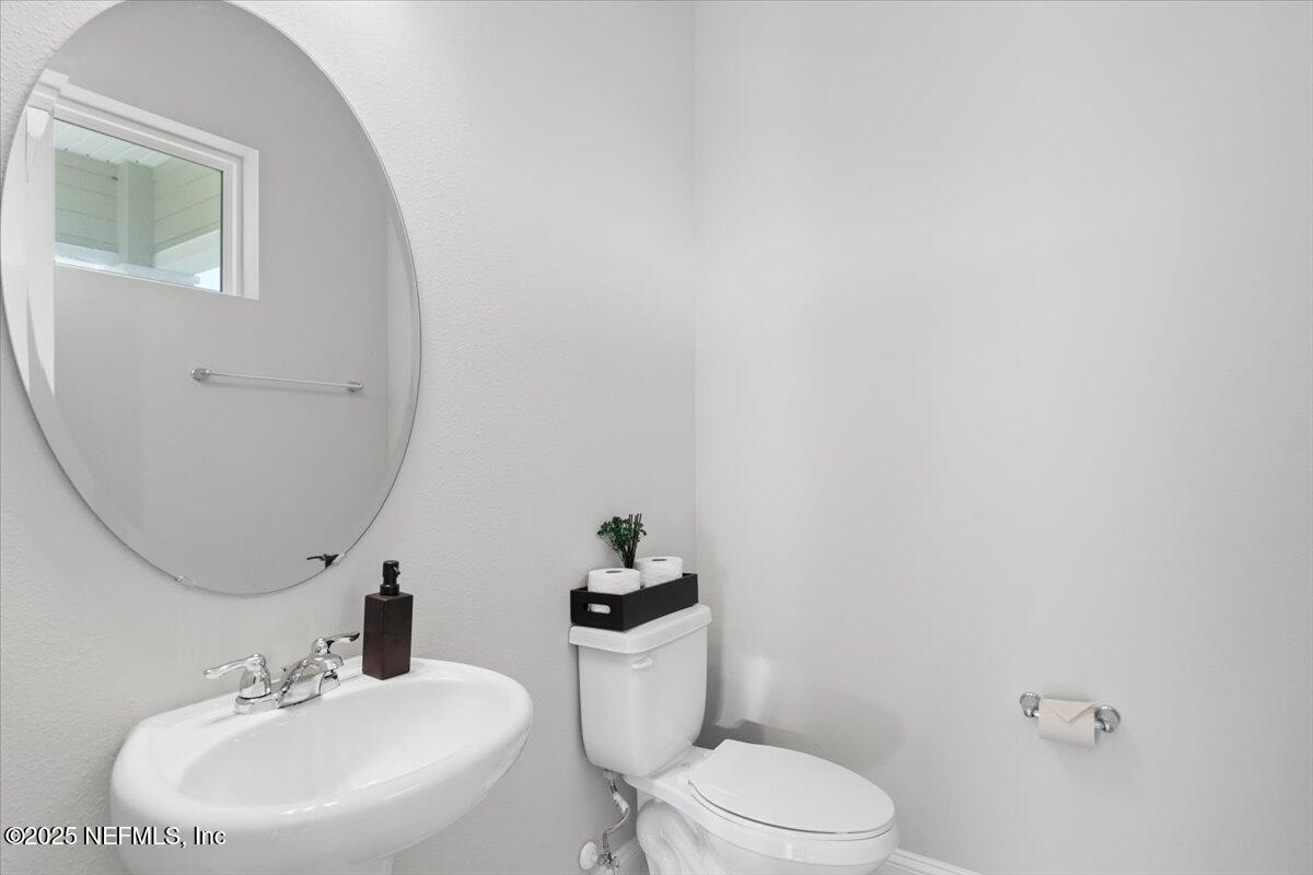 492 RUM RUNNER Way, St. Johns