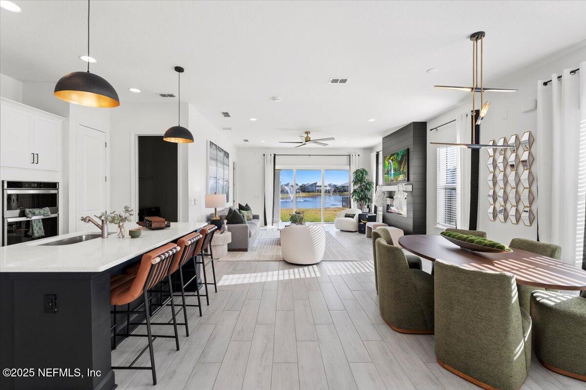 492 RUM RUNNER Way, St. Johns