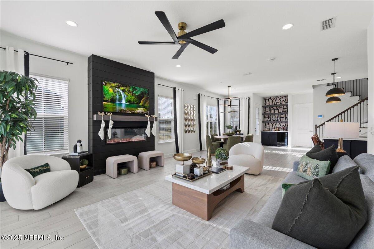 492 RUM RUNNER Way, St. Johns