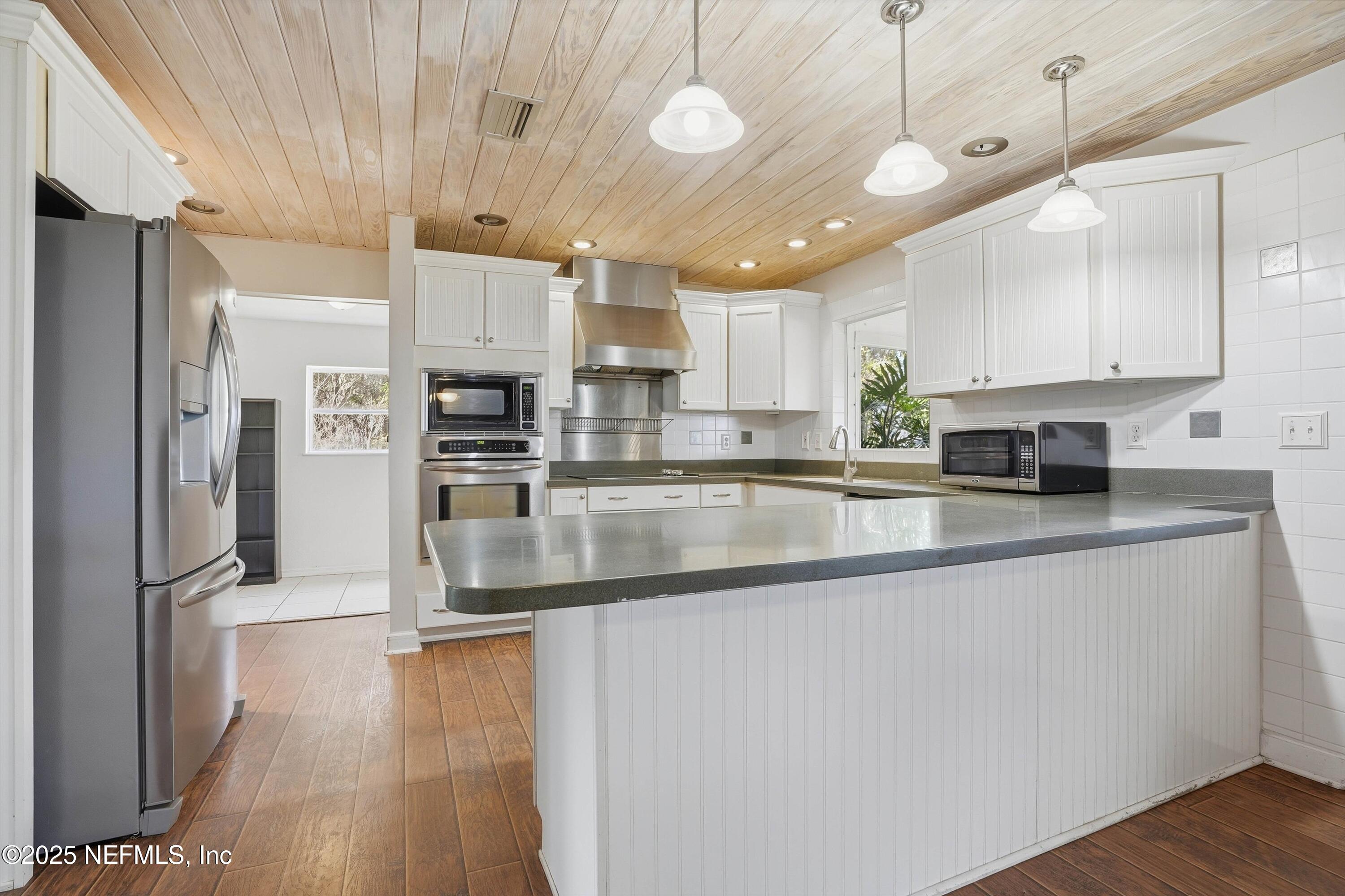 472 CEDAR CREEK Road