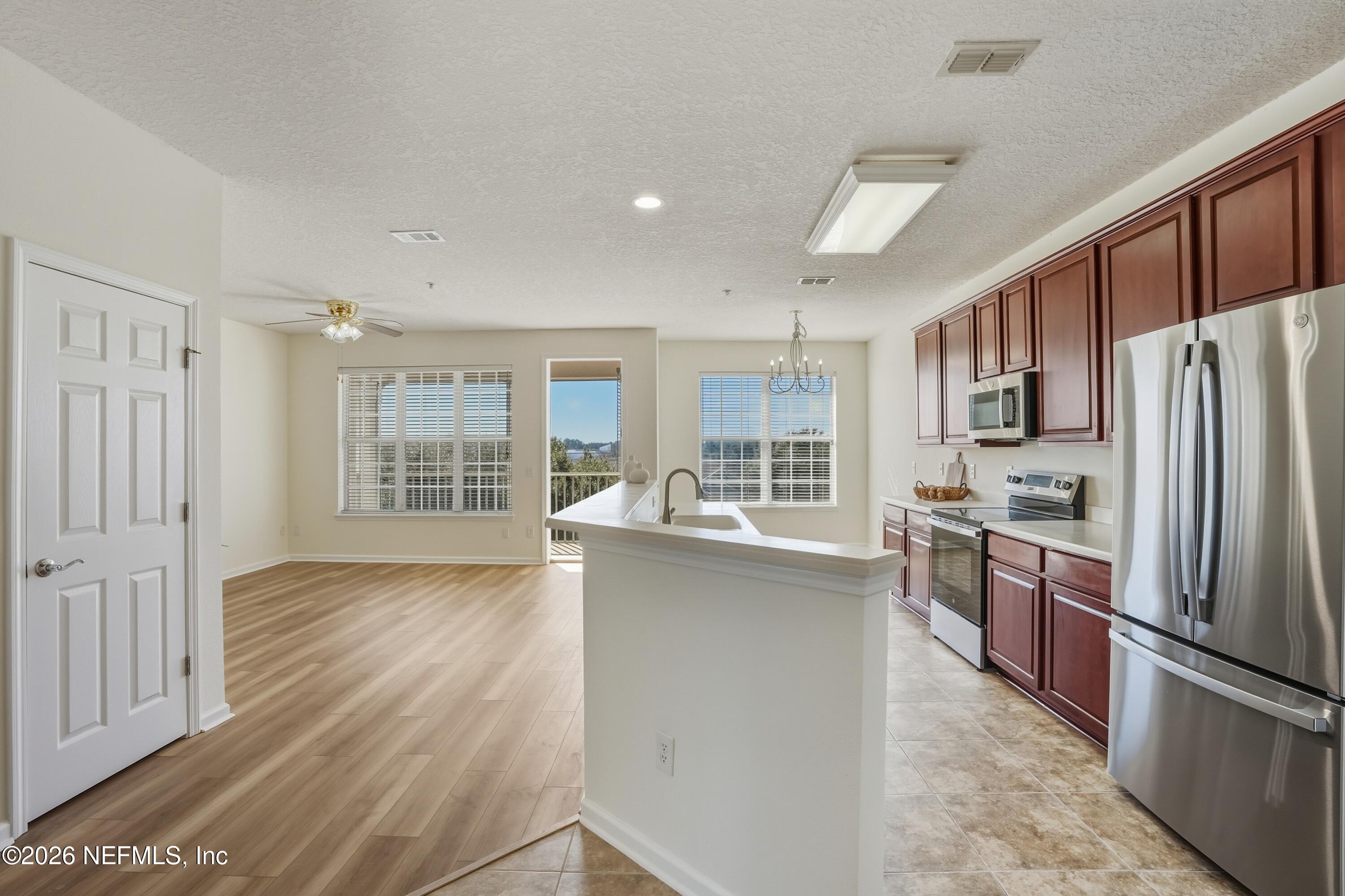 11251 CAMPFIELD Drive 4406