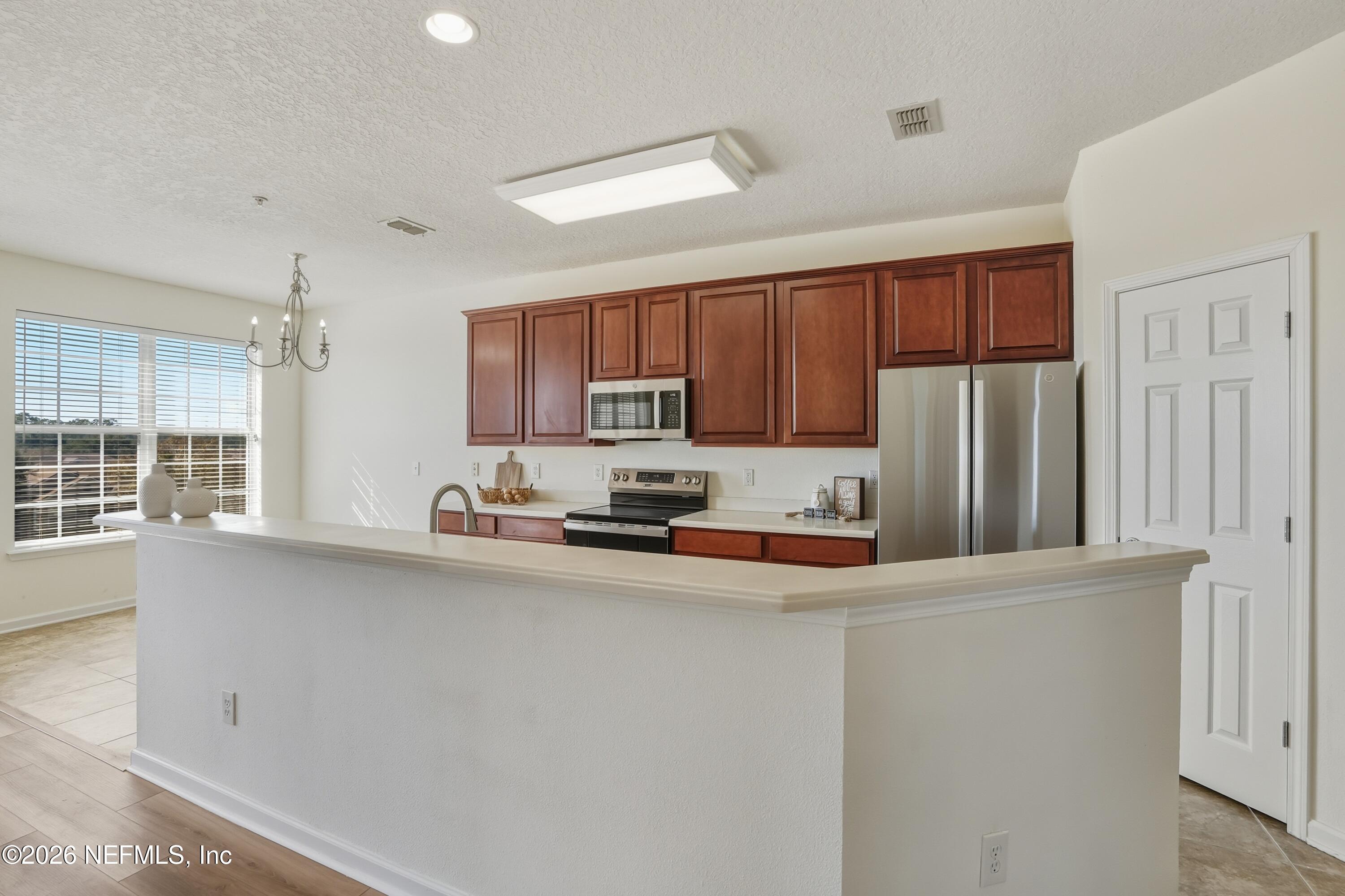 11251 CAMPFIELD Drive 4406