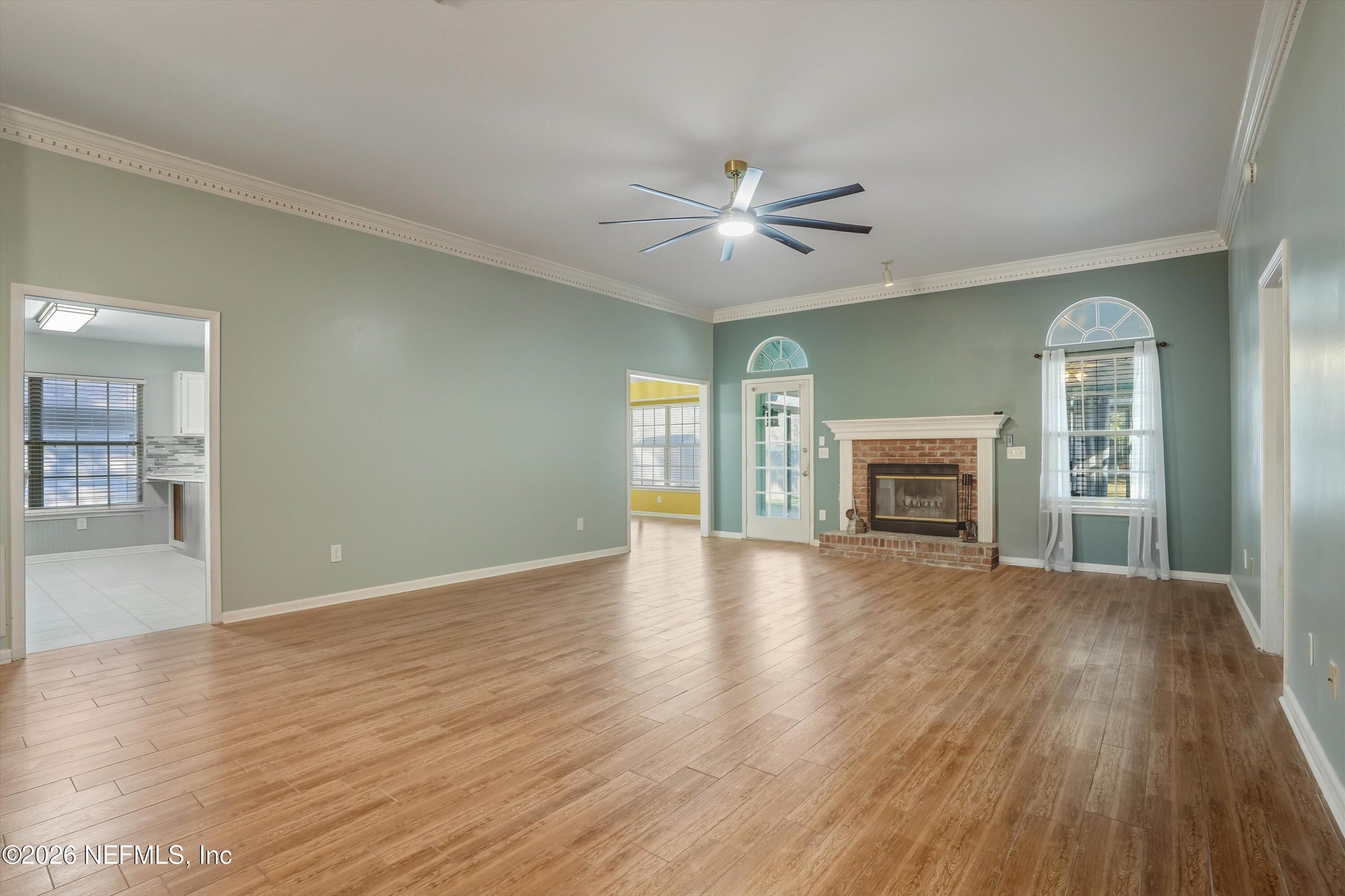 1537 CRABAPPLE COVE Court N