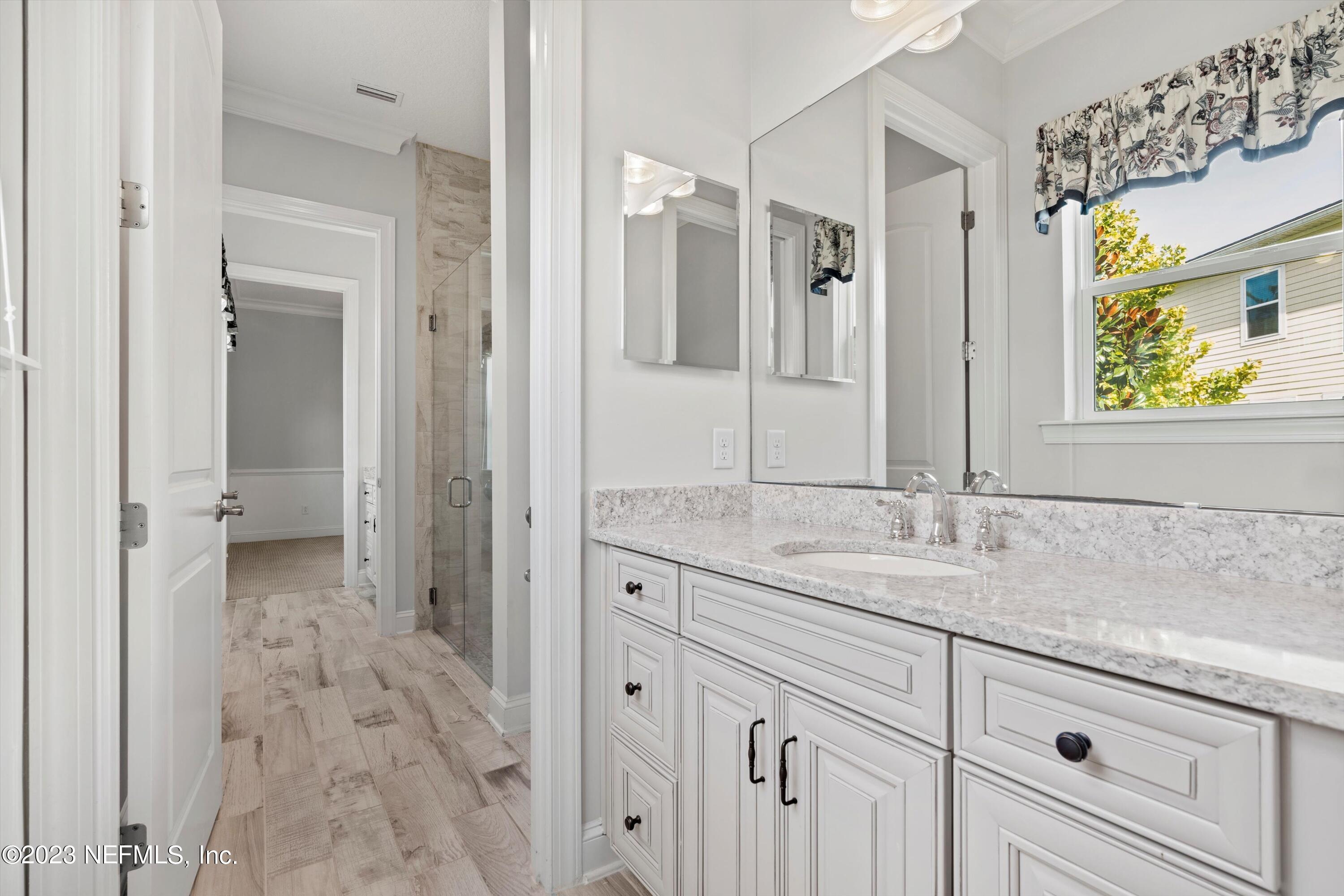 102 PINE BLOSSOM Trail, St. Johns