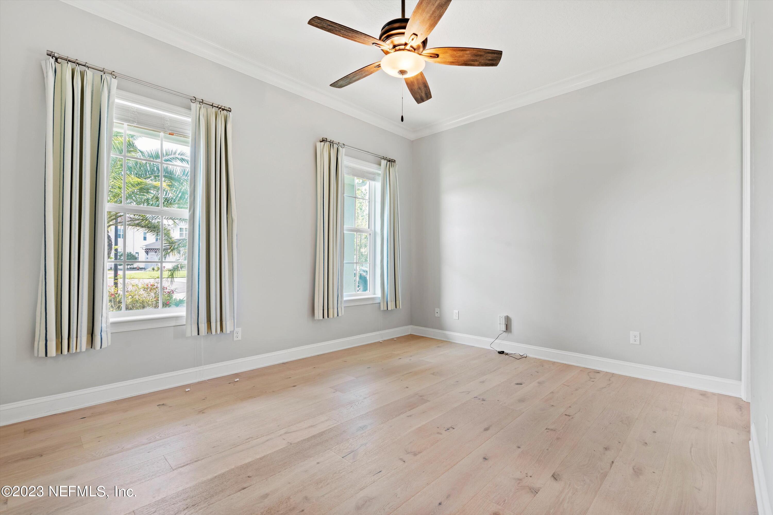 102 PINE BLOSSOM Trail, St. Johns