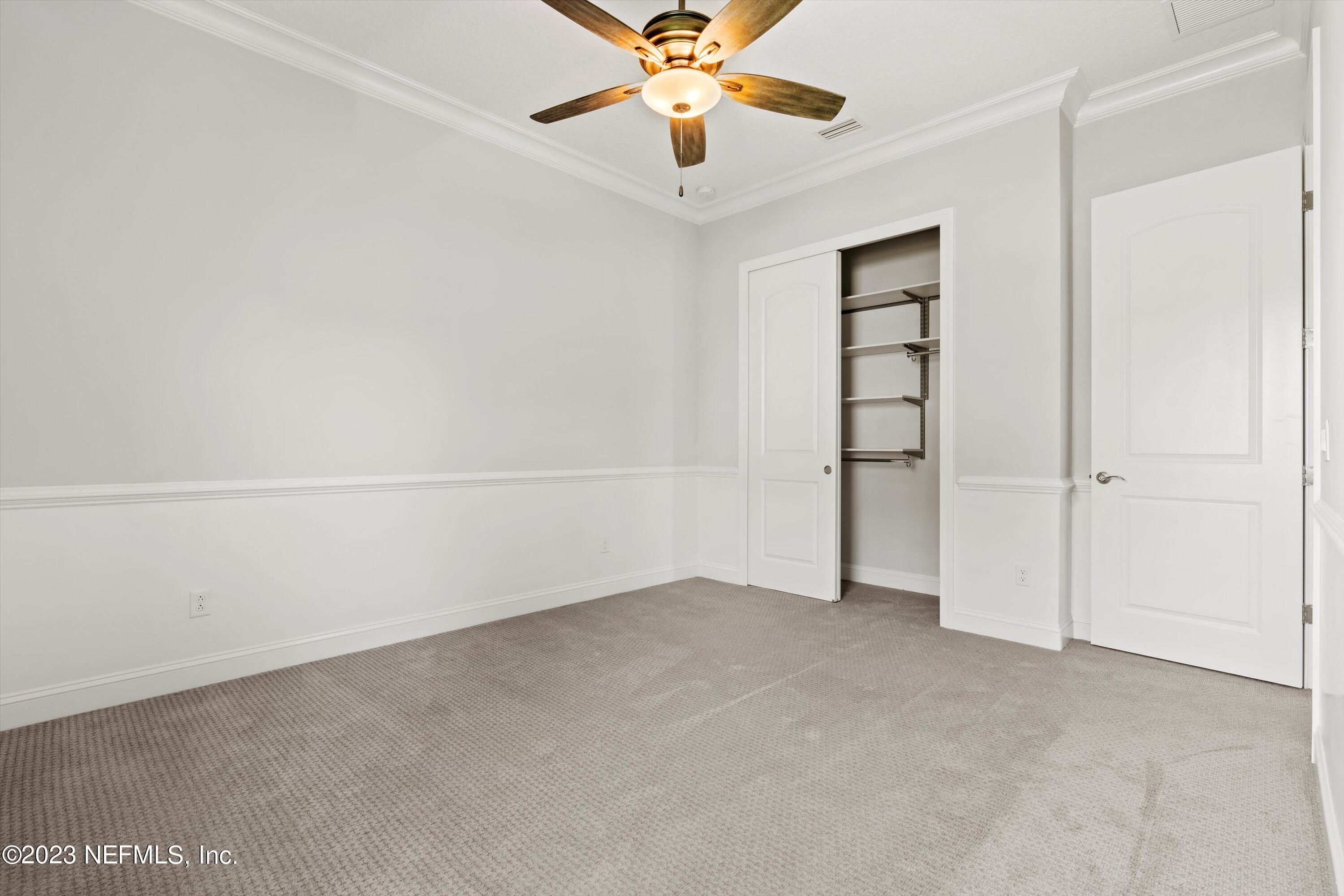 102 PINE BLOSSOM Trail, St. Johns