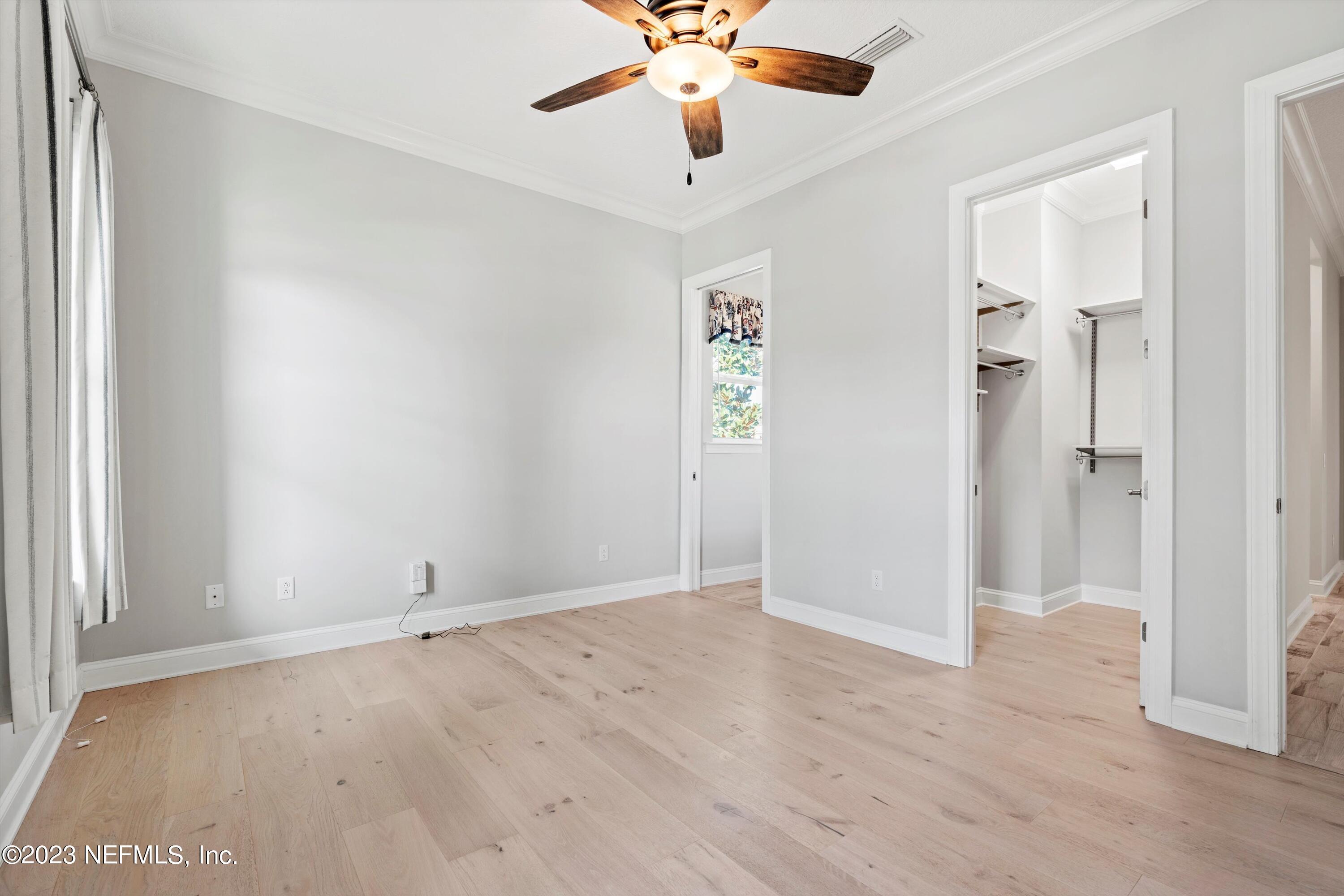 102 PINE BLOSSOM Trail, St. Johns