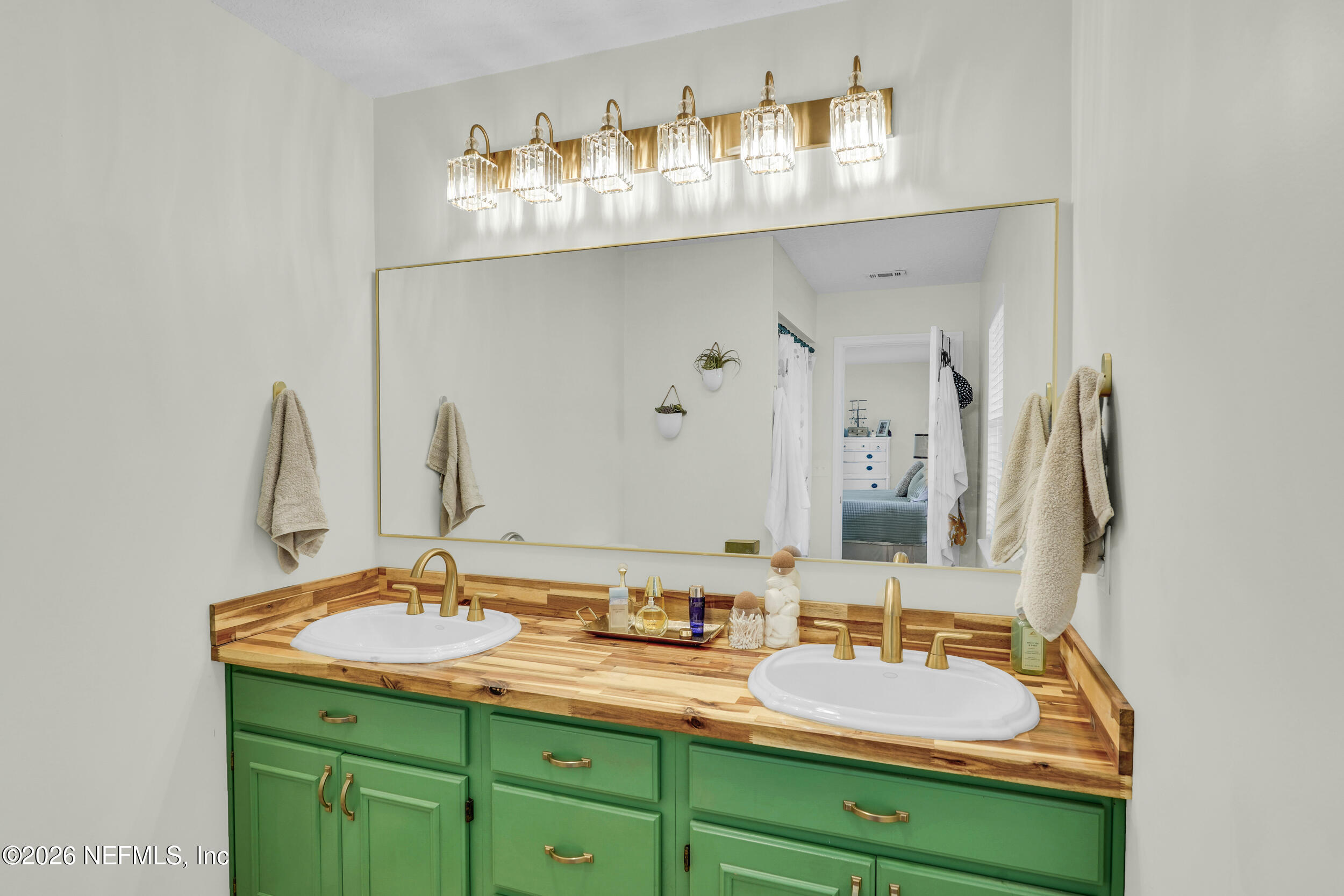 278 CAMP PINCKNEY Drive