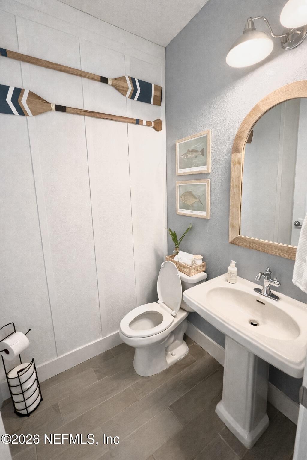 242 KILLARNEY Avenue, St. Johns