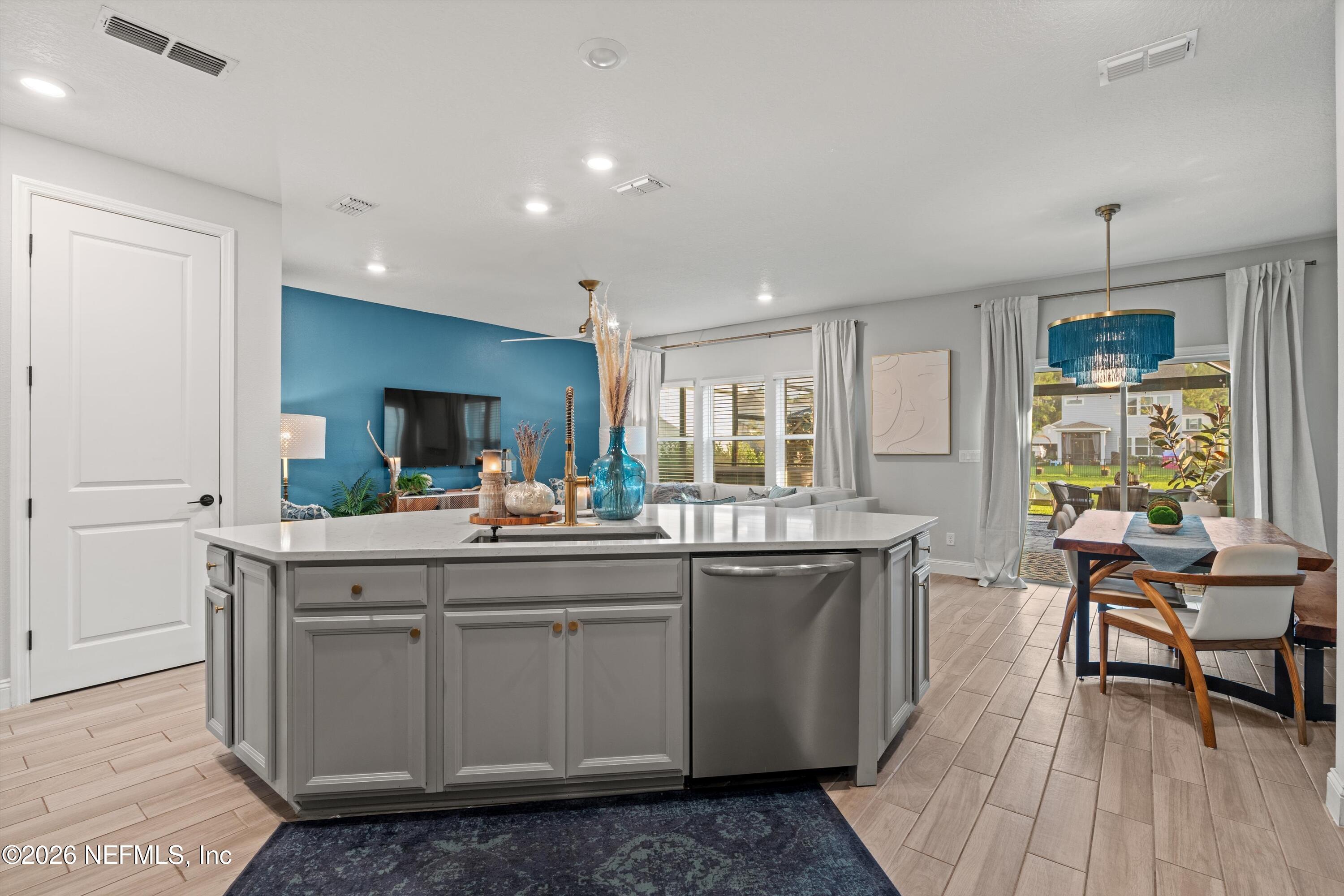 40 KILLARNEY Avenue, St. Johns