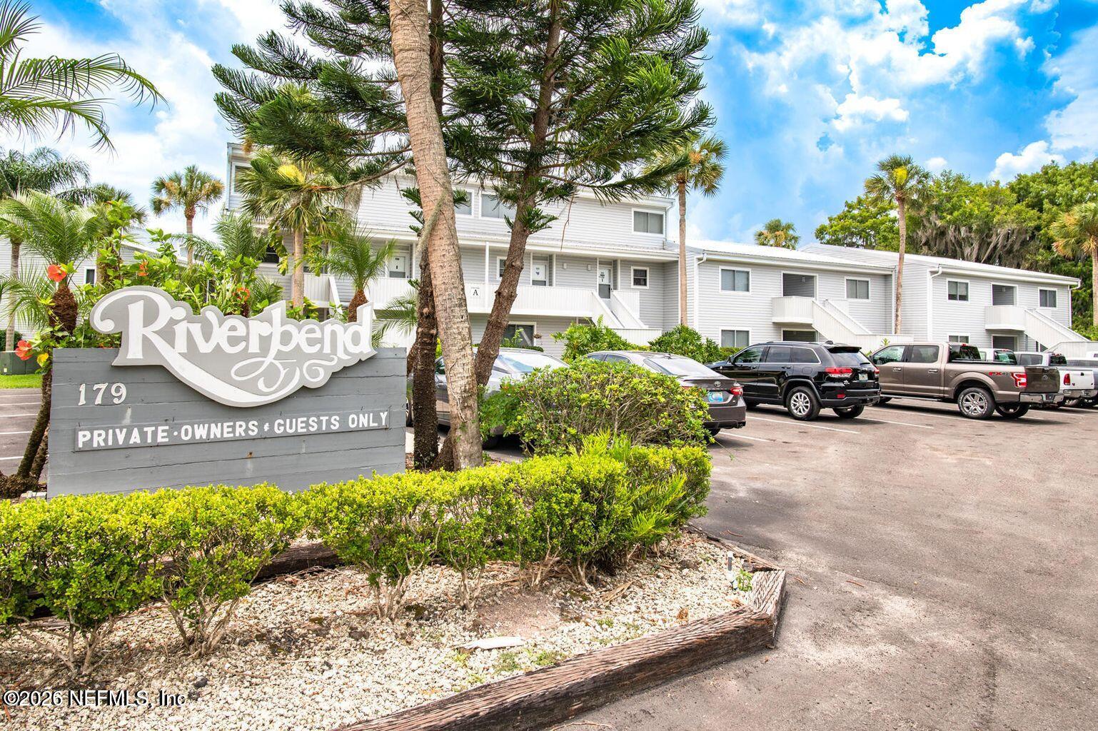 215 RIVER BEND Place C