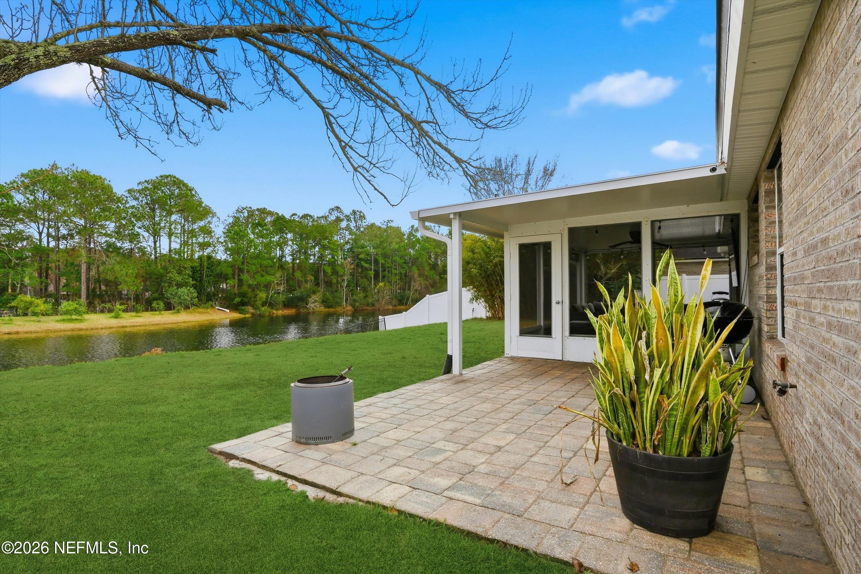 2009 WILLESDON Drive E