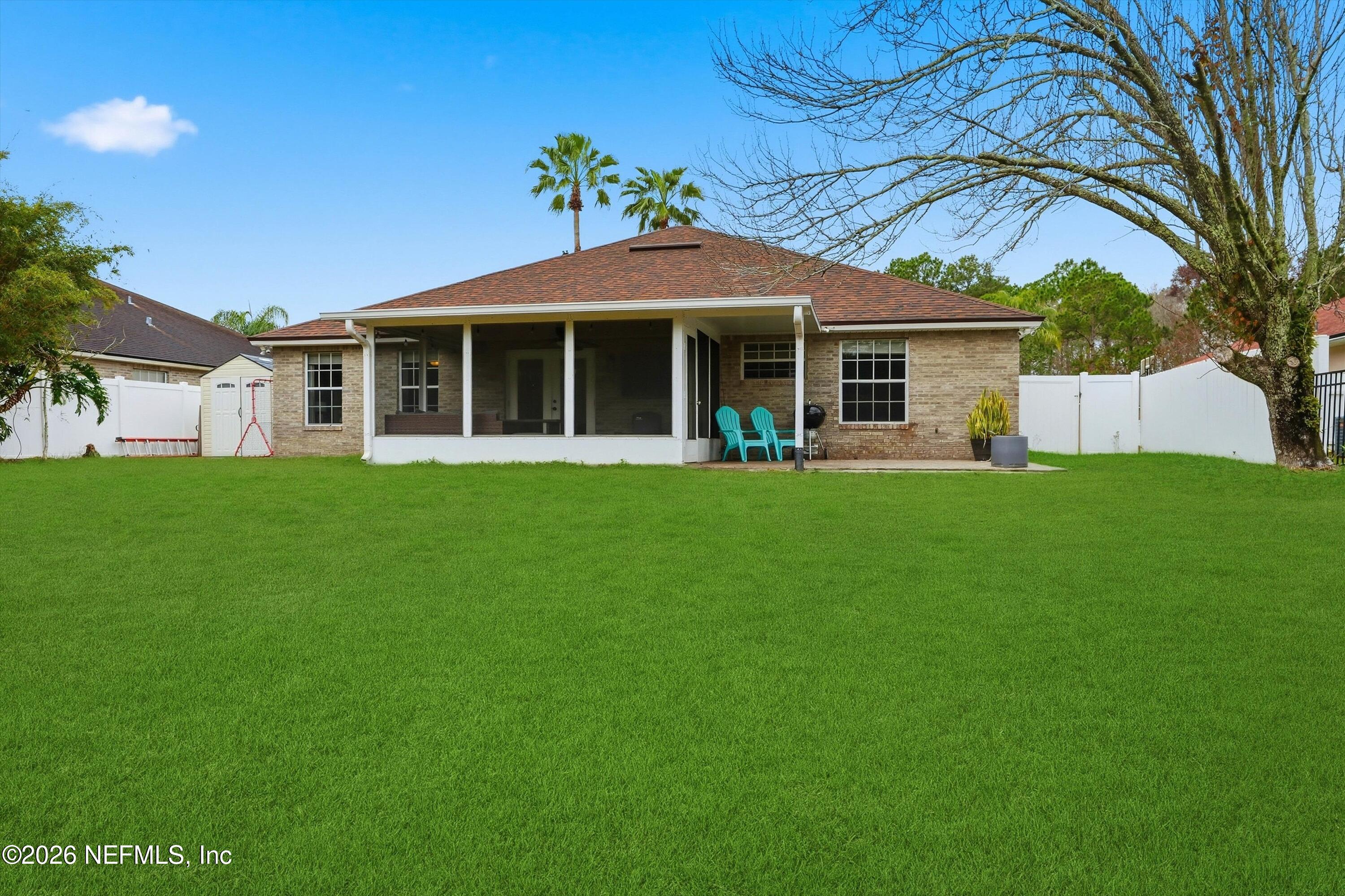 2009 WILLESDON Drive E