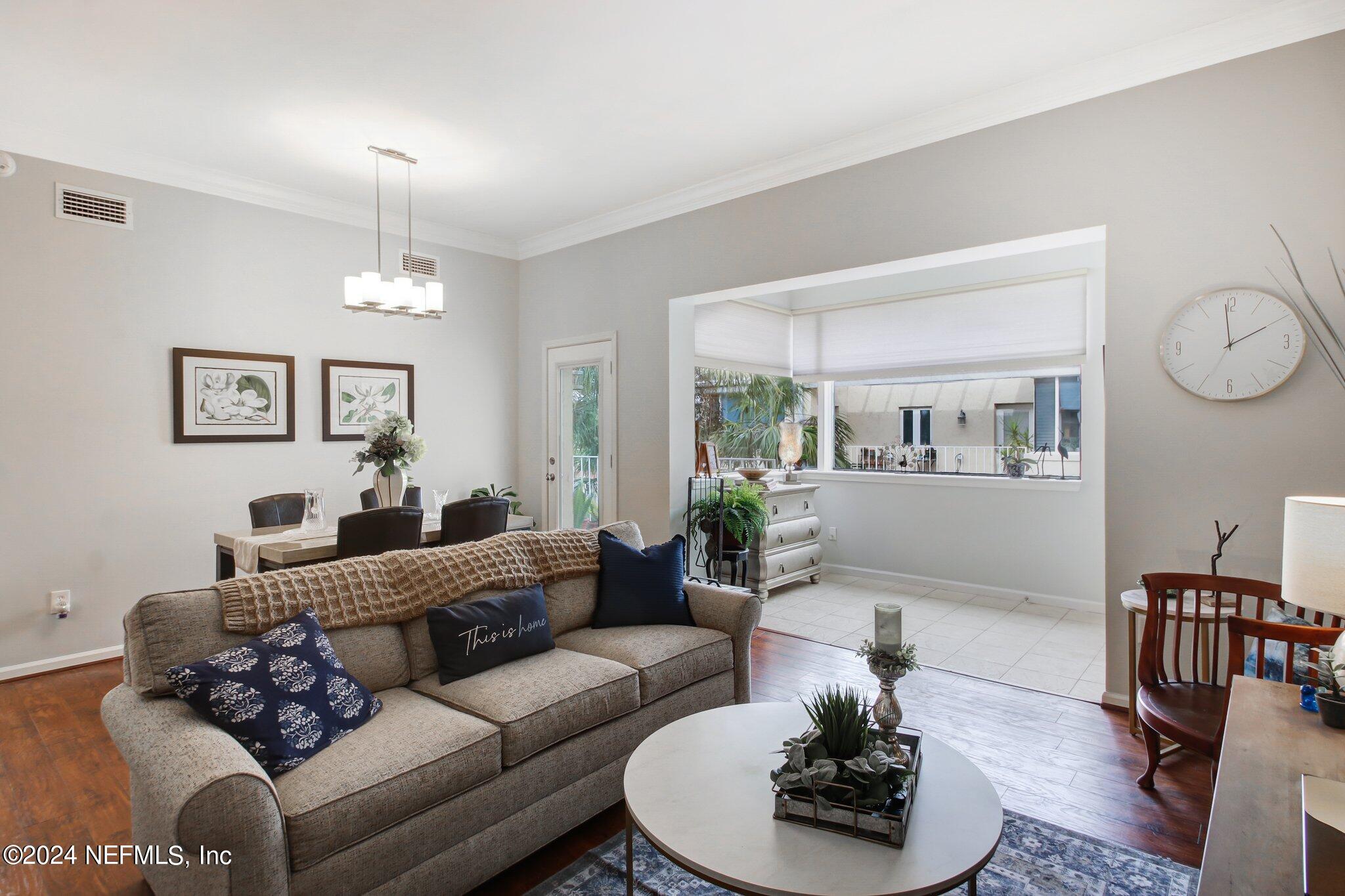 2912 ST JOHNS Avenue 24