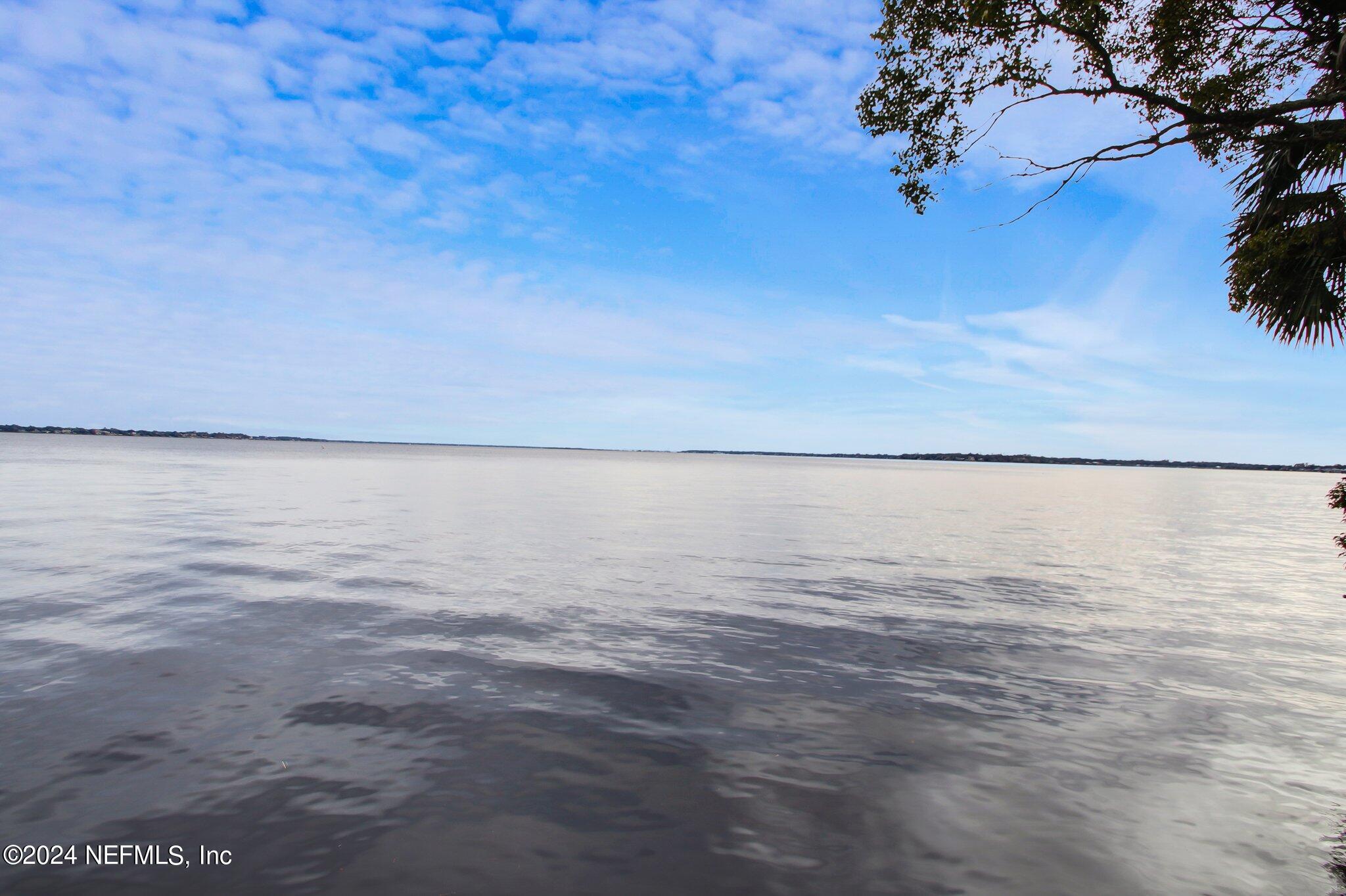 2912 ST JOHNS Avenue 24