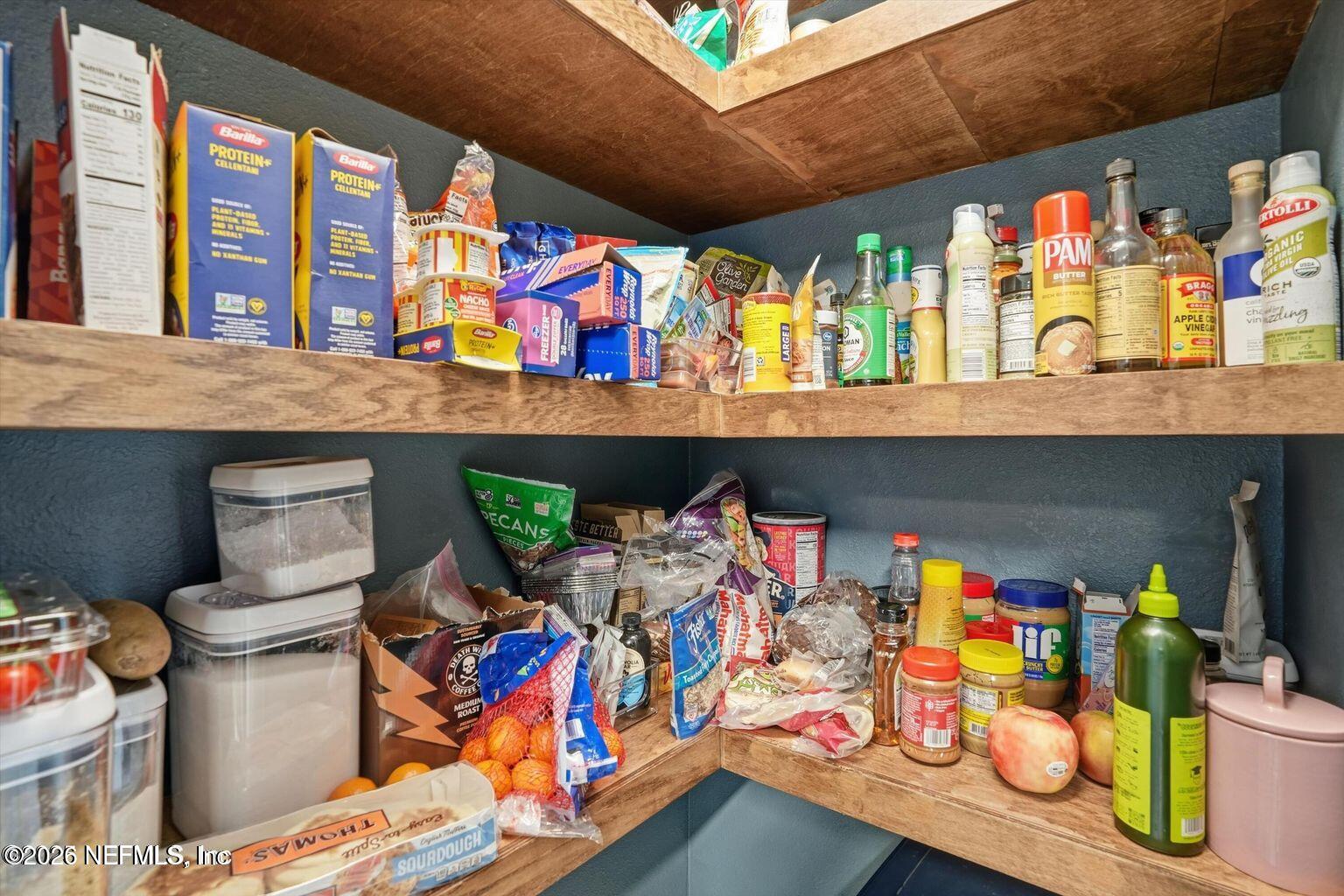 12581 CREEKSIDE MANOR Drive