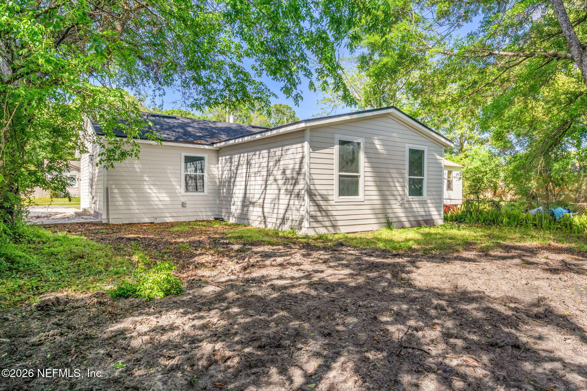 1588 W 15TH Street