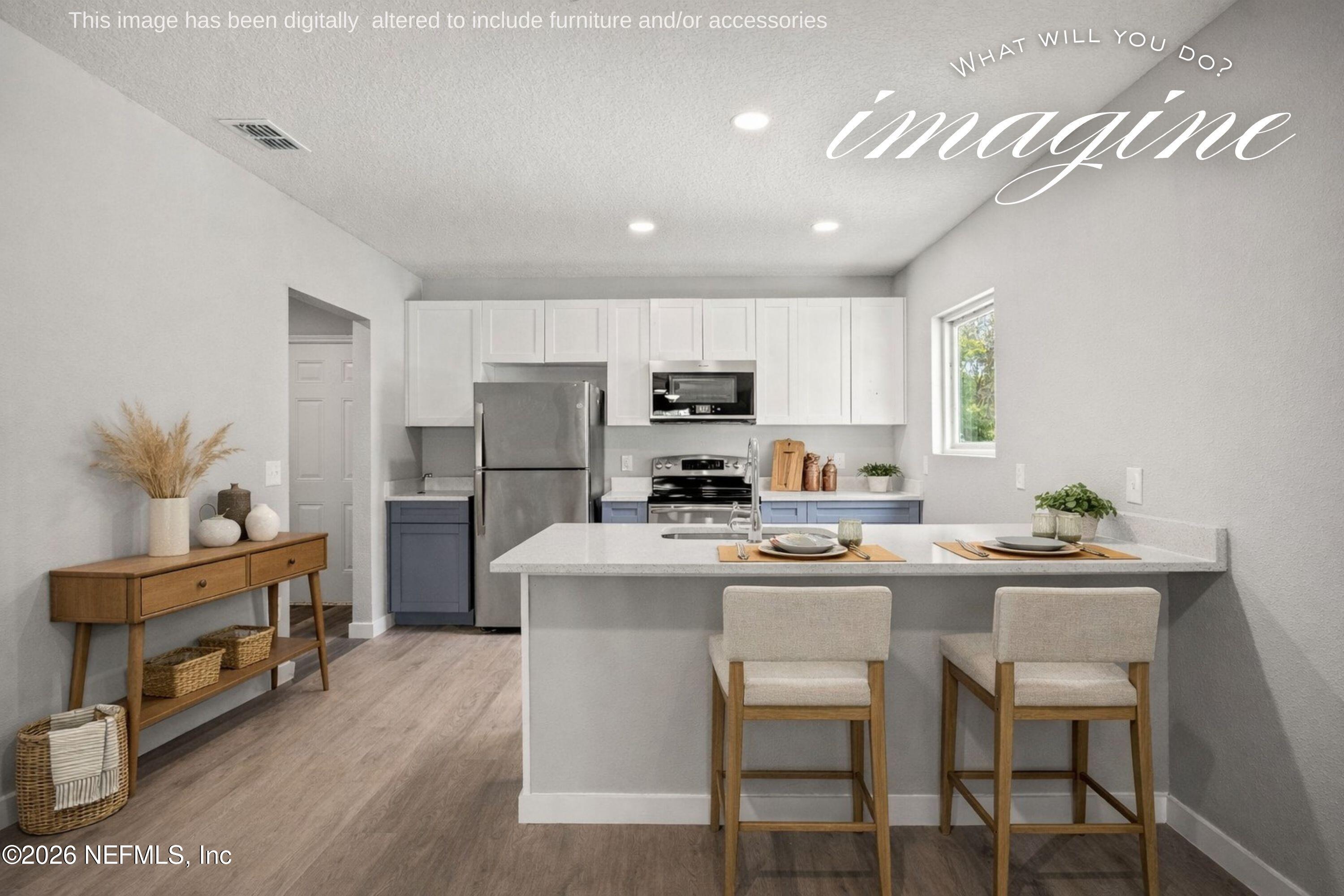 1588 W 15TH Street