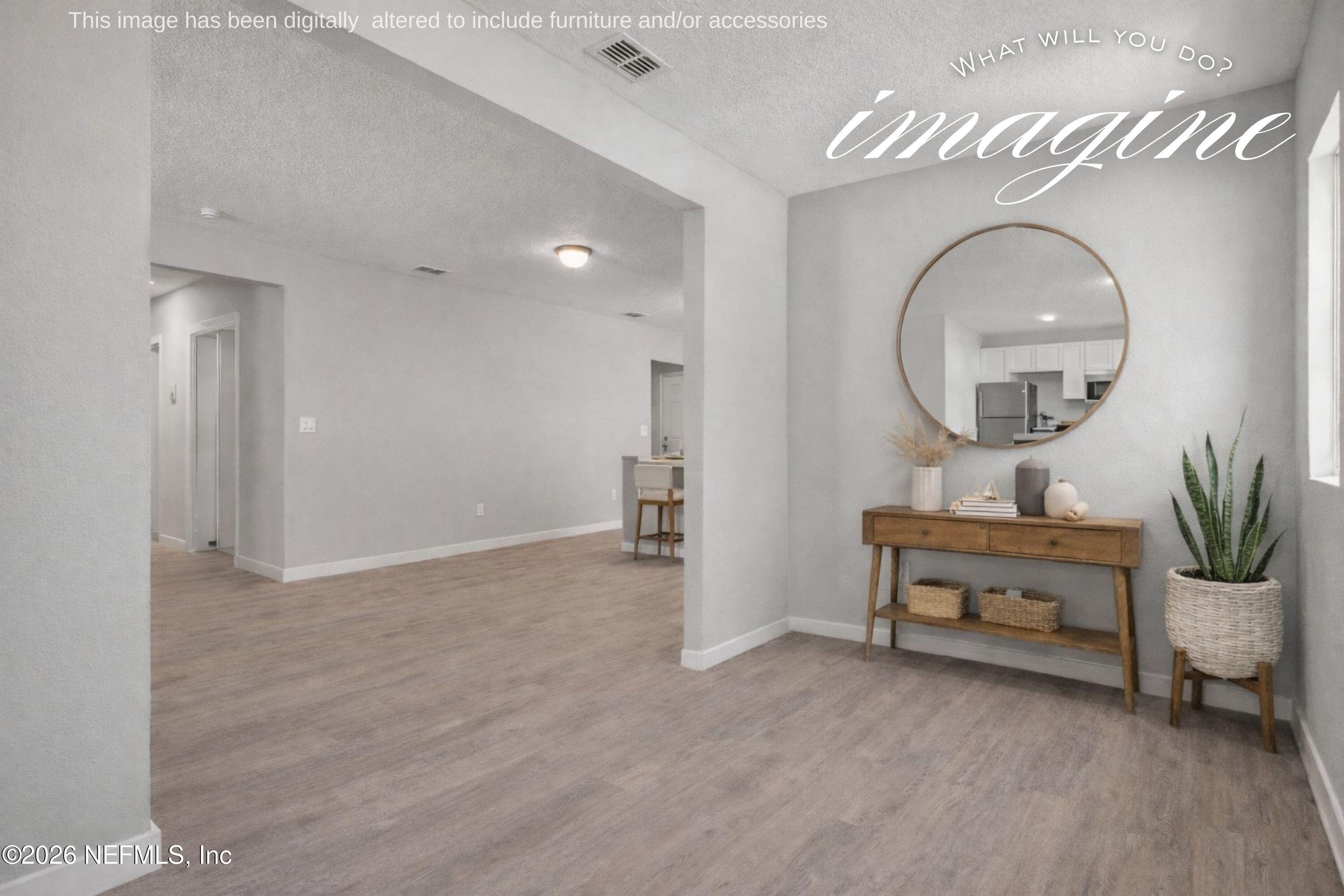 1588 W 15TH Street