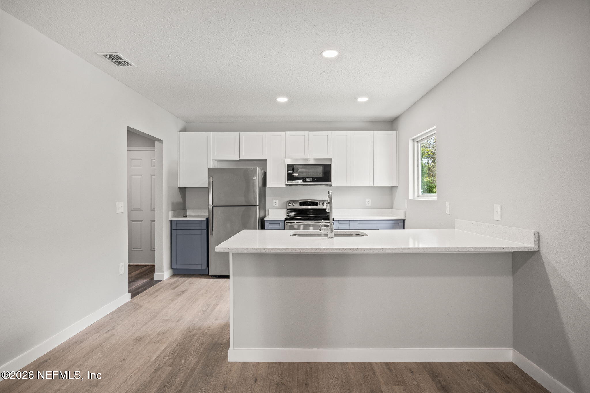 1588 W 15TH Street