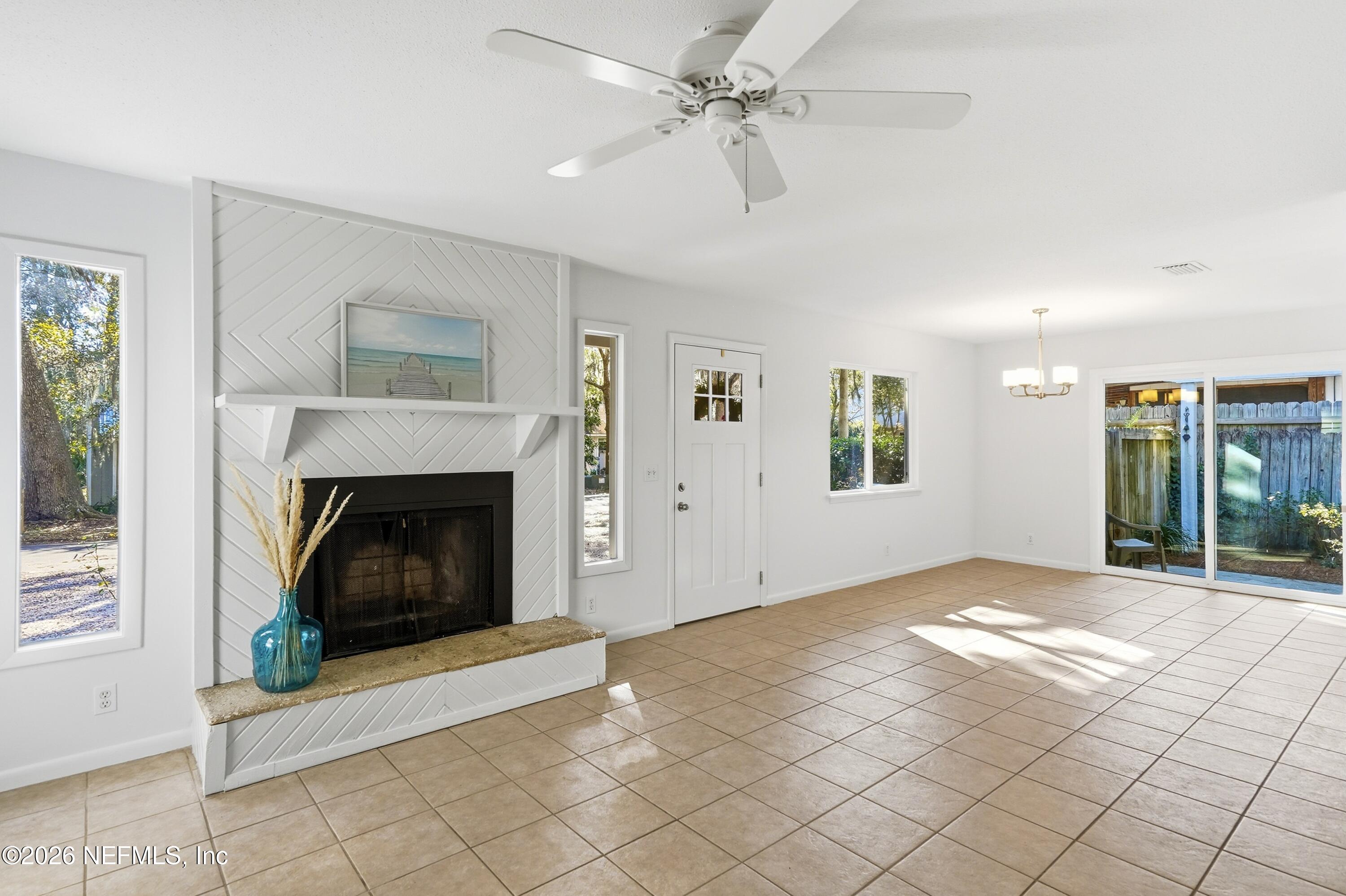 204 PINE Street, St. Simons Island