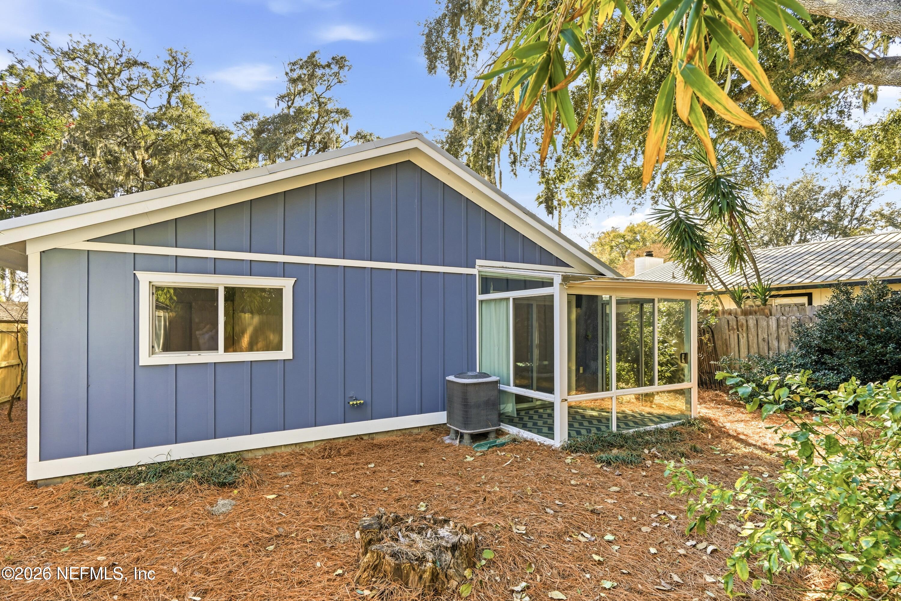 204 PINE Street, St. Simons Island