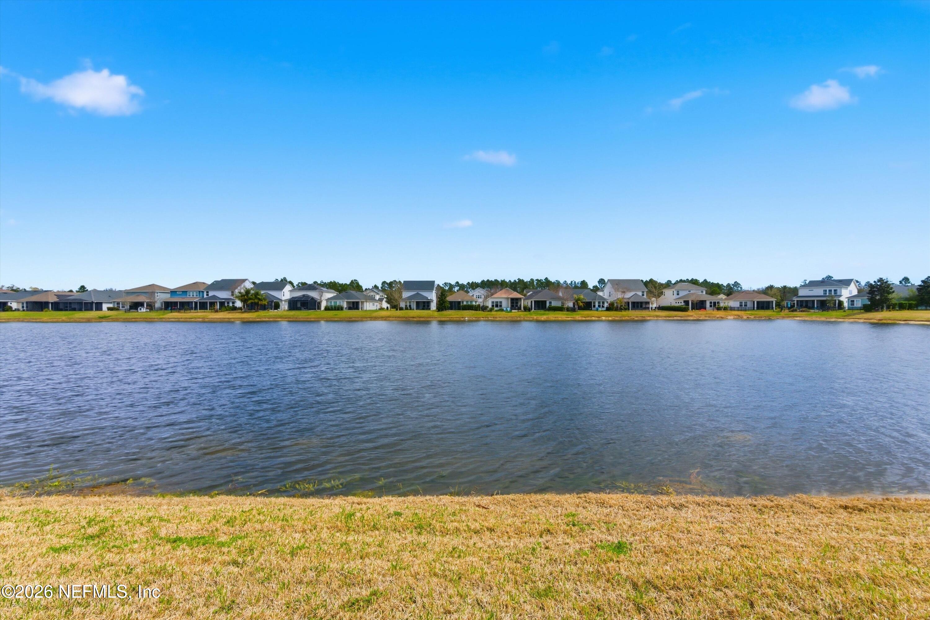 489 VISTA LAKE Circle