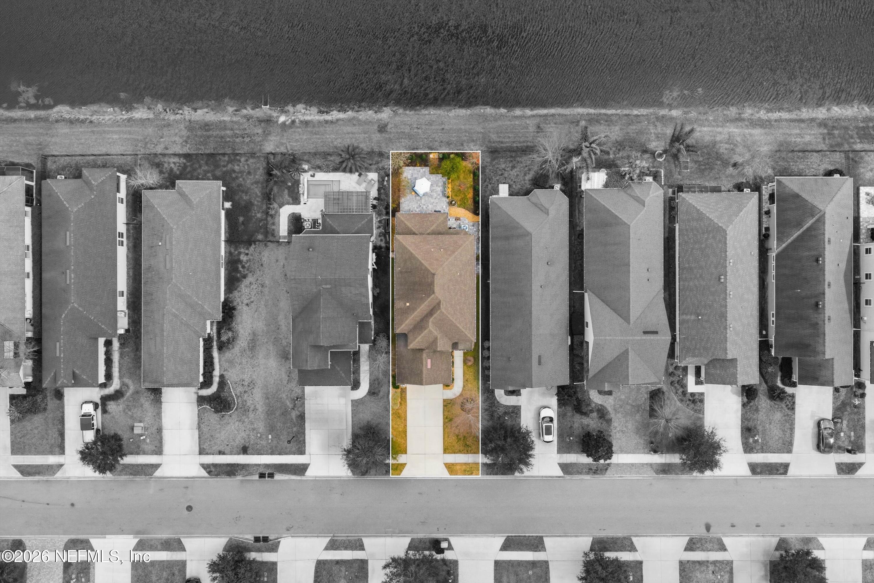 489 VISTA LAKE Circle