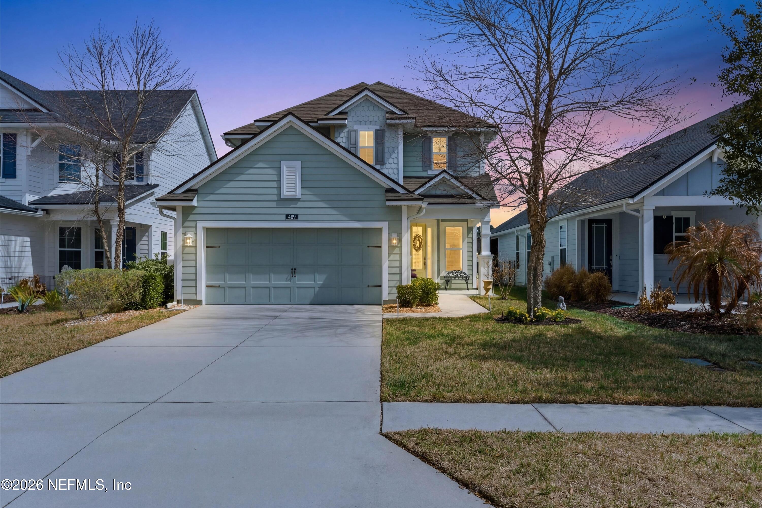 489 VISTA LAKE Circle