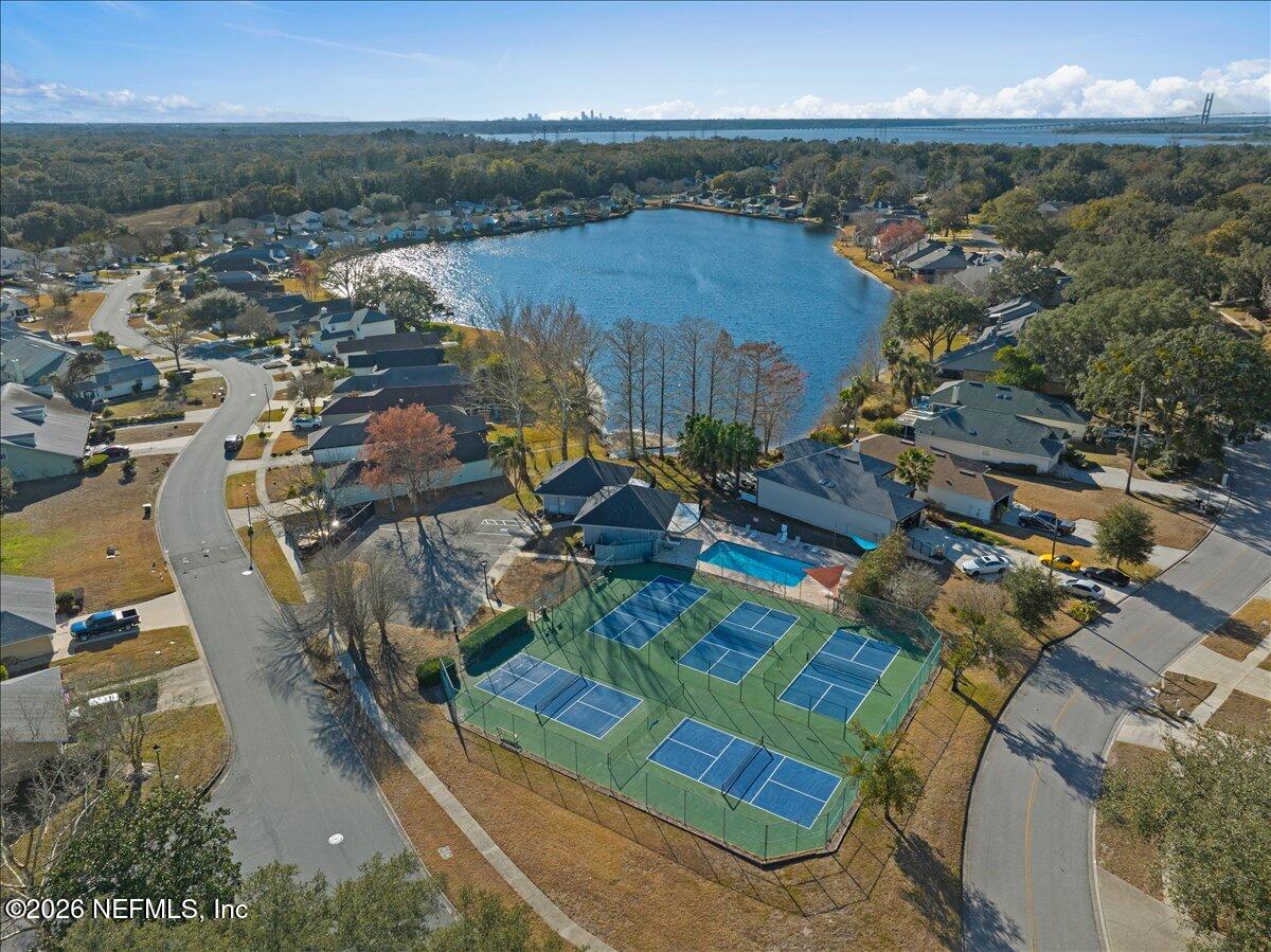 3950 ARBOR BLUFF Lane E