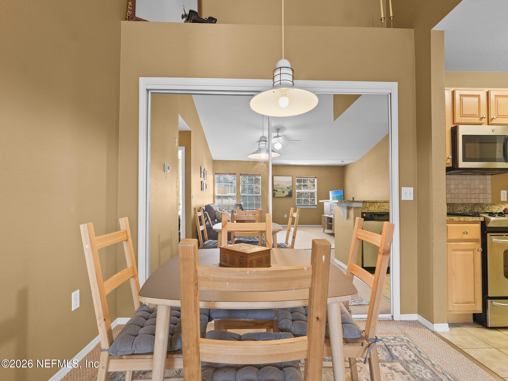 712 LIGHTHOUSE RD Road 712