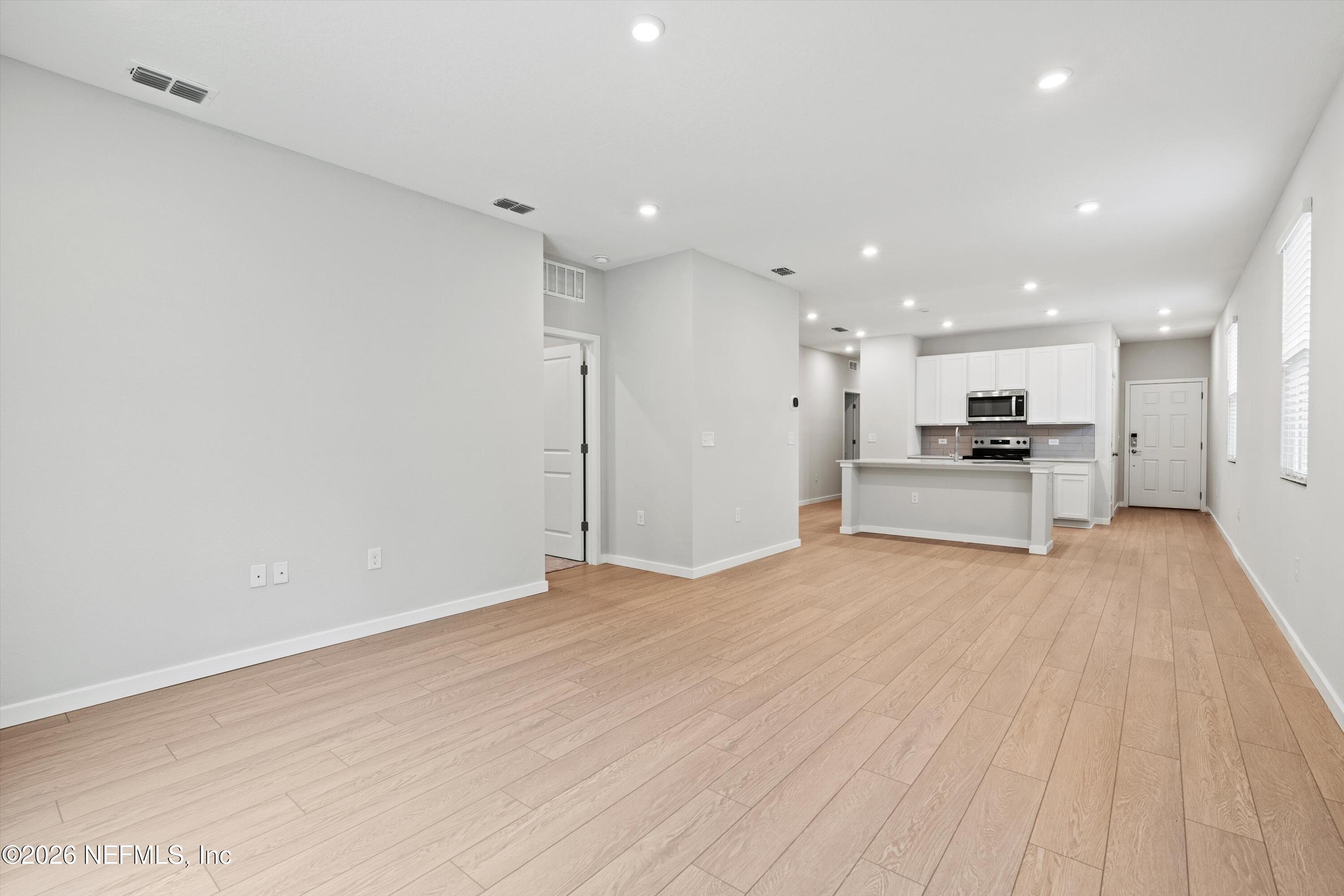 14728 MACADAMIA Lane