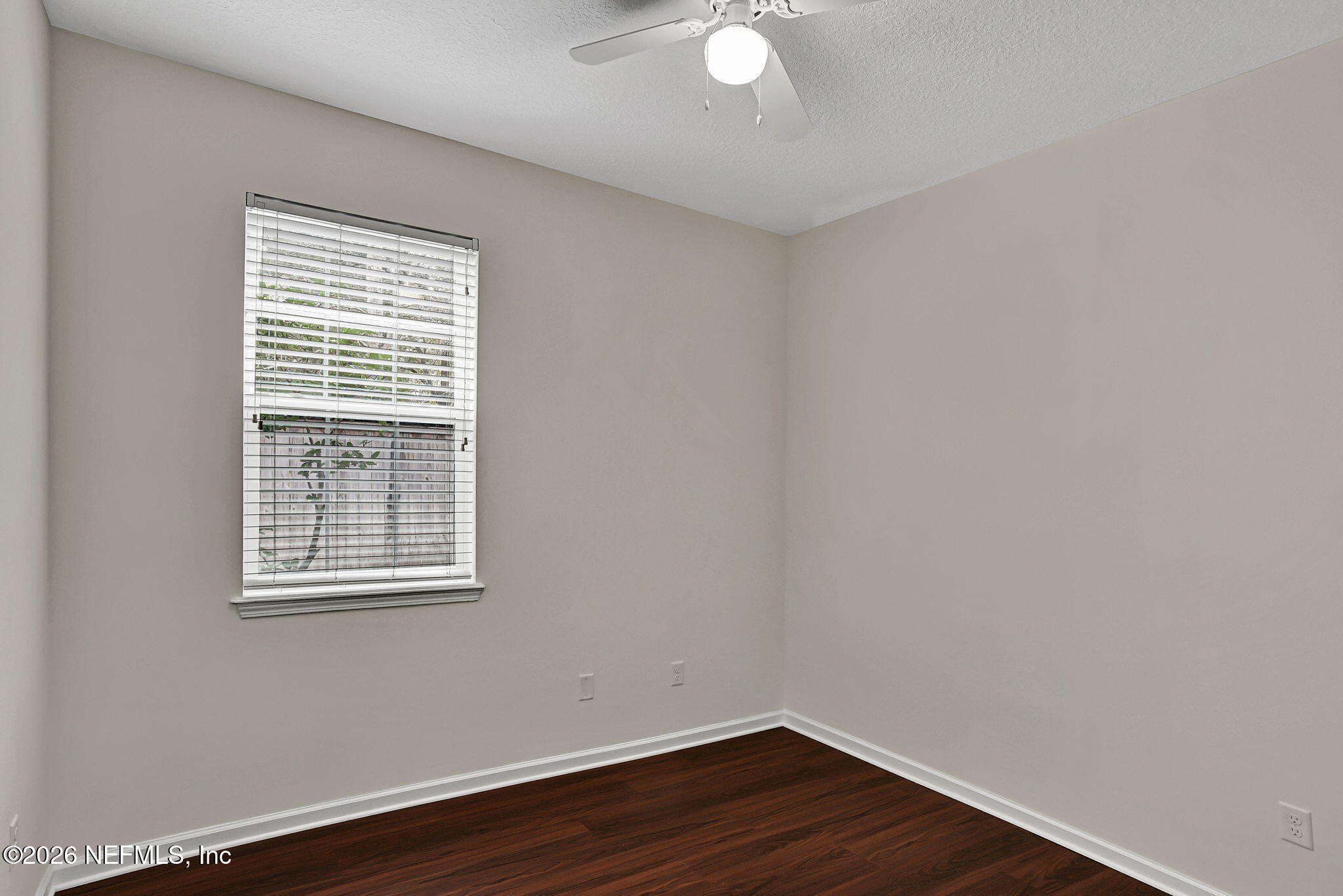 3904 VIA DI OLIVIA Court 40